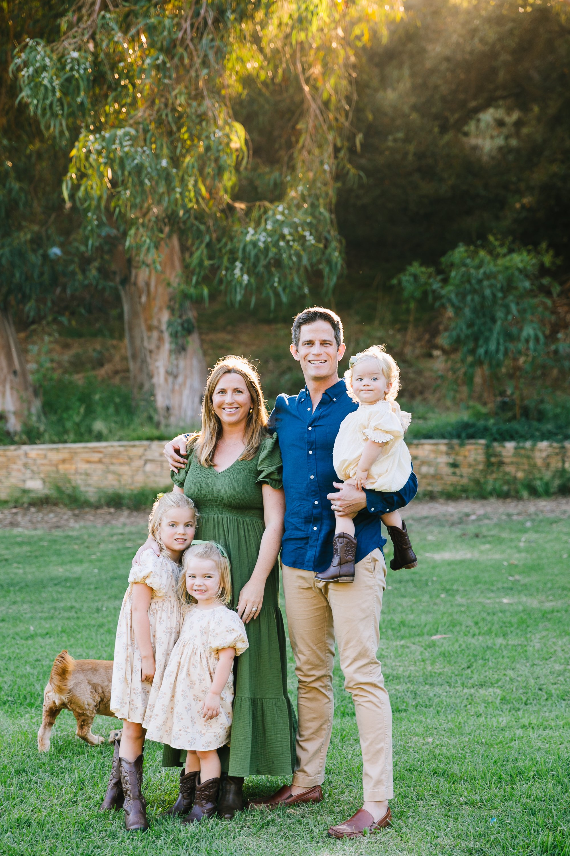 Los_Angeles_Family_Photographer_Golden_Hour_Mini_Session_Fall_Photos_Holiday_Card_Kids_Babies_Children_Luxury_Best_California_Photography-0112.jpg