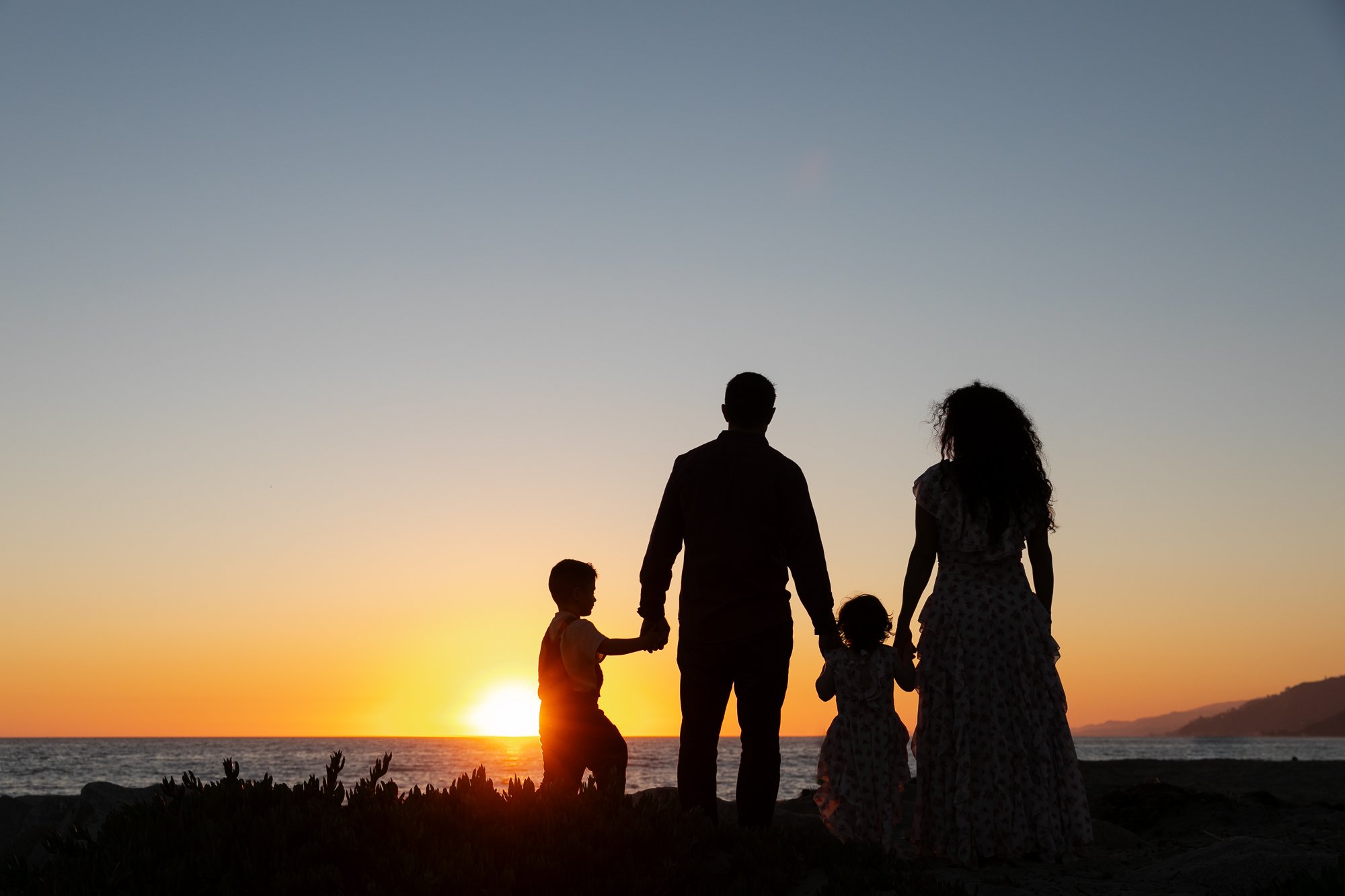 Los_Angeles_Family_Photographer_Mini_session_Golden_hour_Beach_Kid_Maternity_baby_Children_Holiday_Photography-2800.jpg