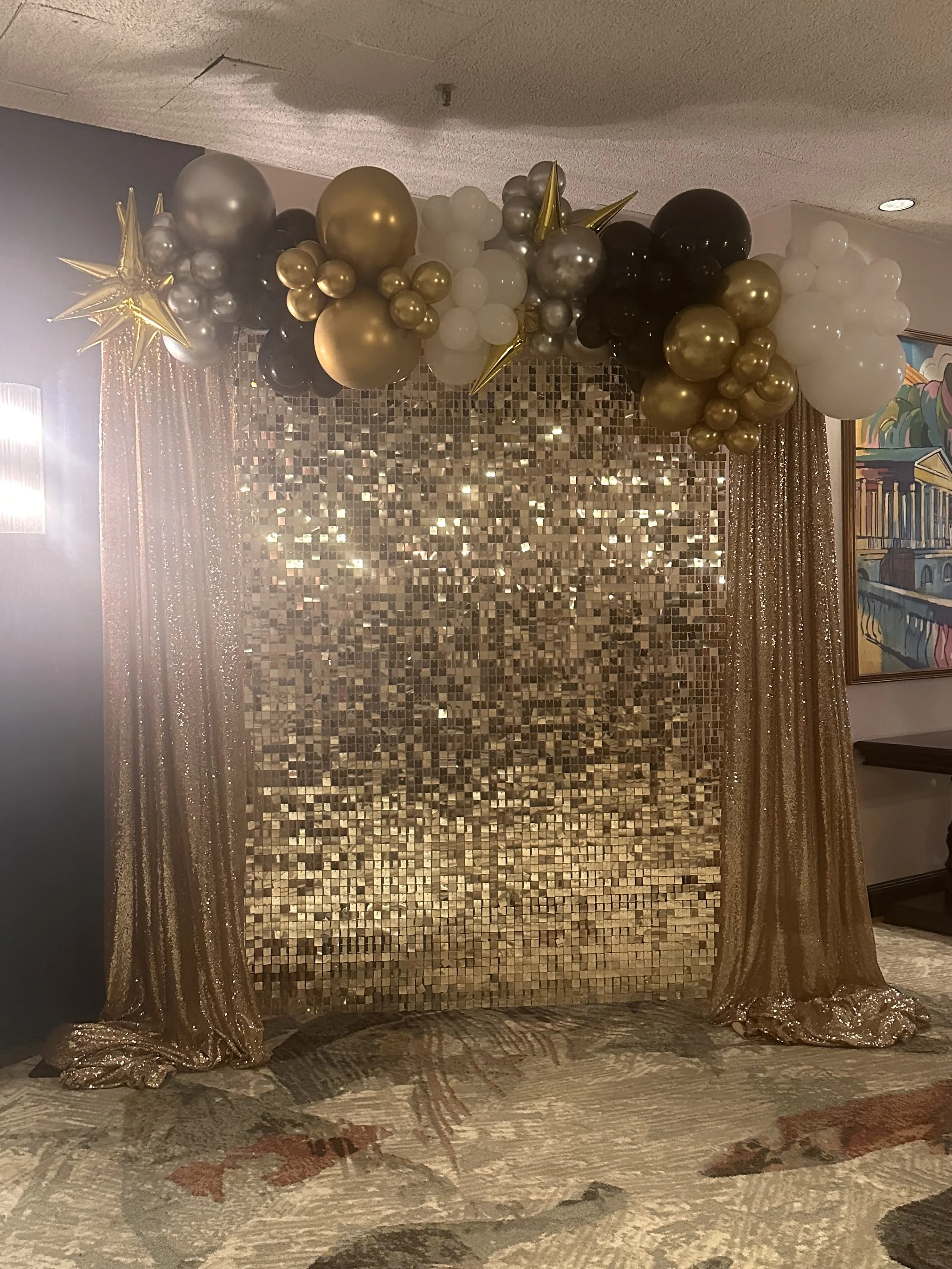 Gold 8x8 Shimmer wall ($200)