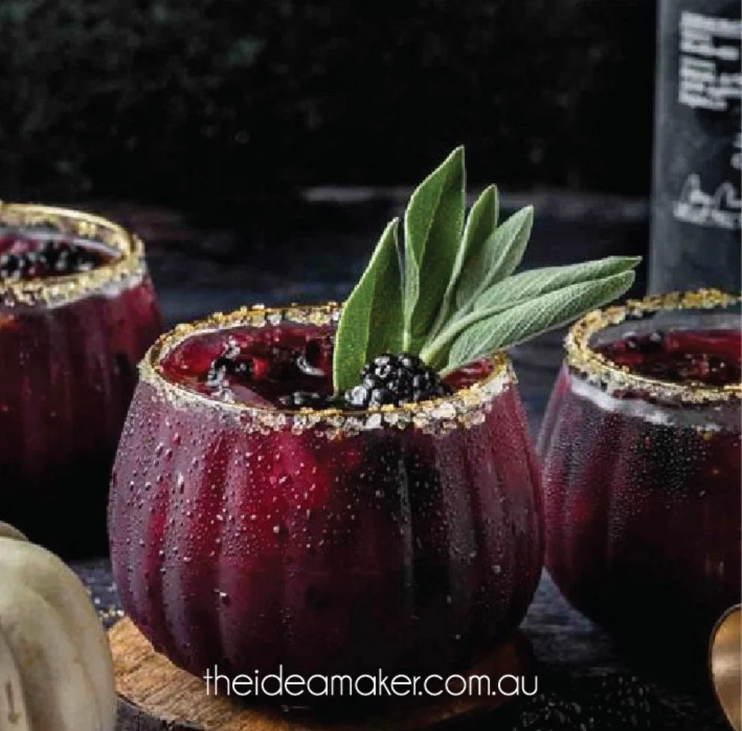 Start the morning by thinking about cocktails 🍹💁🏼&zwj;♀️⁠
⁠
You are most welcome. It is time to stick a pin in it and call it for what it is.⁠
⁠
Christmas!!!🎄🪩💃🏻⁠
⁠
⁠
✨ www.TheIdeaMaker.com.au ✨⁠
⁠
#GoldChristmas #GiftIdeas2025 #LuxuryGifts #F