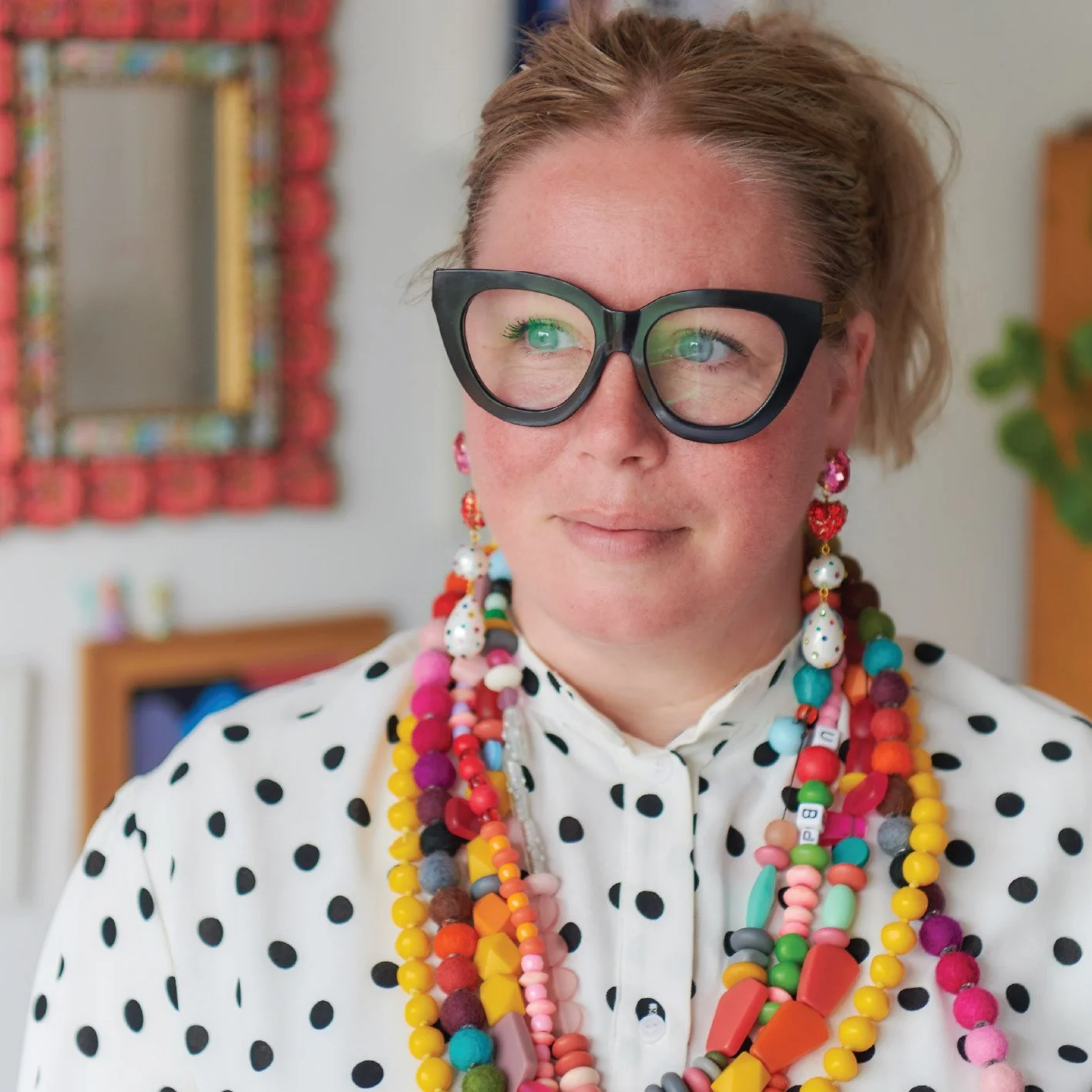 🌿✌🏻 **Hey, I&rsquo;m Jess!**⁠
⁠
Creative Director, Industrial Designer &amp; all-round Idea Maker 💡✨⁠
⁠
I turn big ideas into beautiful, functional things &mdash; from scribbles to shelf. 🖊️➡️🛍️ With 20+ years of bringing products to life, build