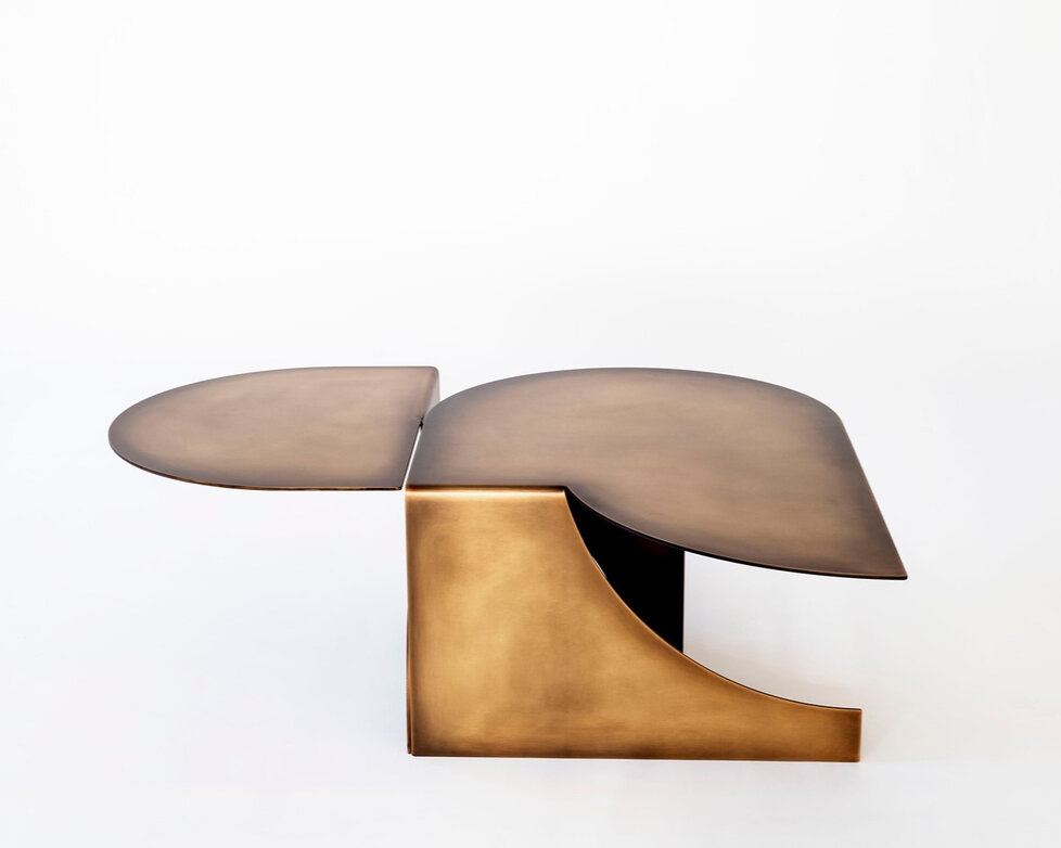 Swooning over this burnished bronze stunner. The Parallax table is like large scale origami for the home. Made from sheets of metal, cut and folded to interlace together. ​​​​​​​​
​​​​​​​​
You need to swipe to see another angle on this one... I love 