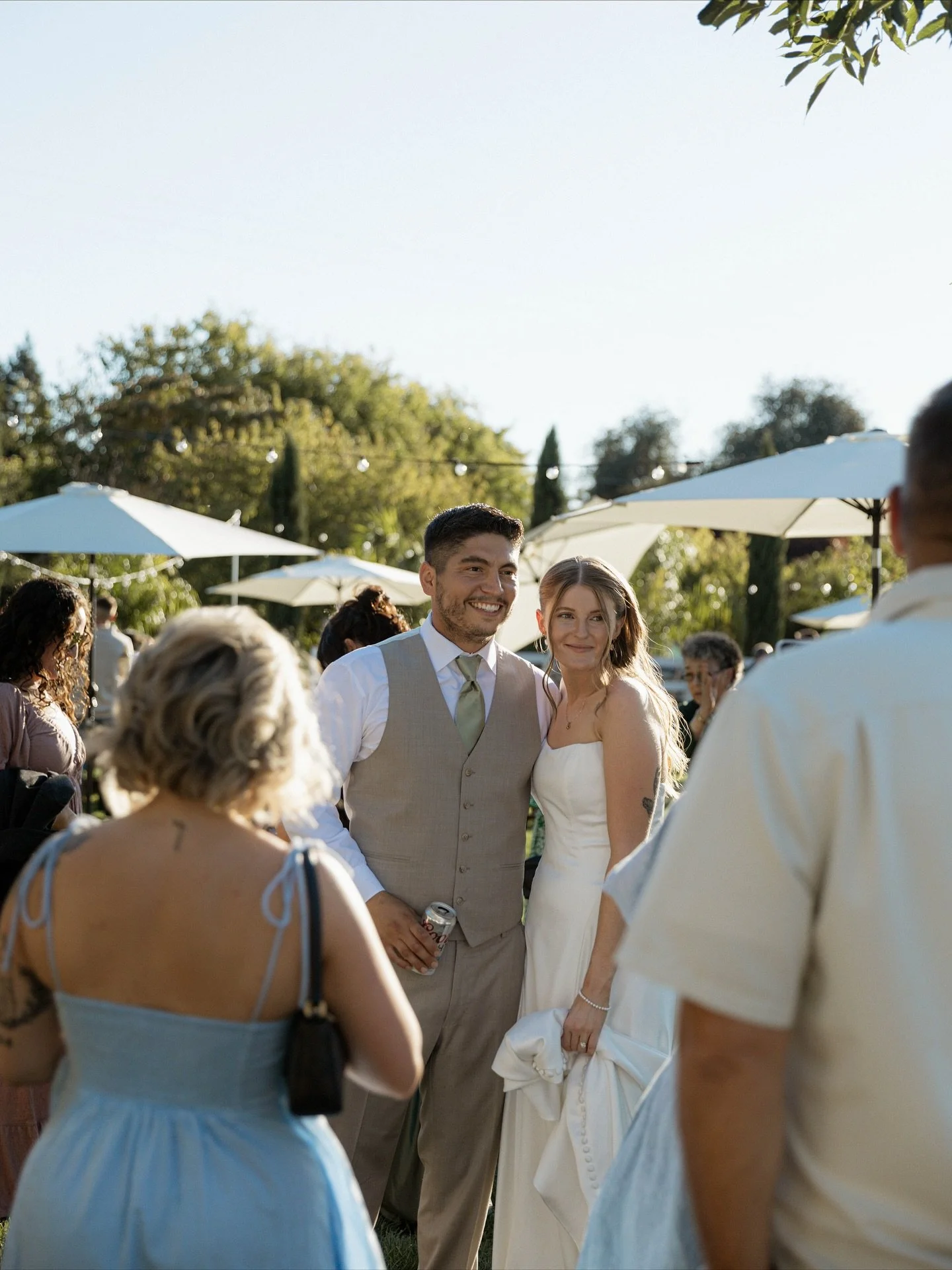 It’s always so special being able to revisit Lodi and tell these beautiful unique love stories. Weddings here are always so intimate and planned out intentionally. 
This day in particular was truly a dream: warm crisp air, a ceremony with less