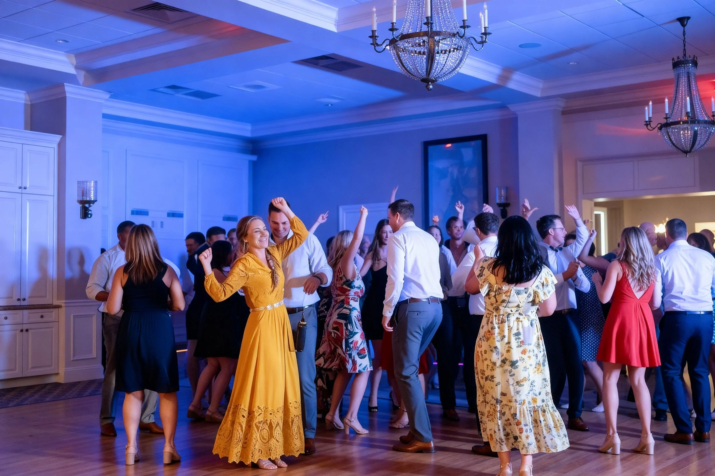 IMG_HillwoodCCDanceFloor.jpg