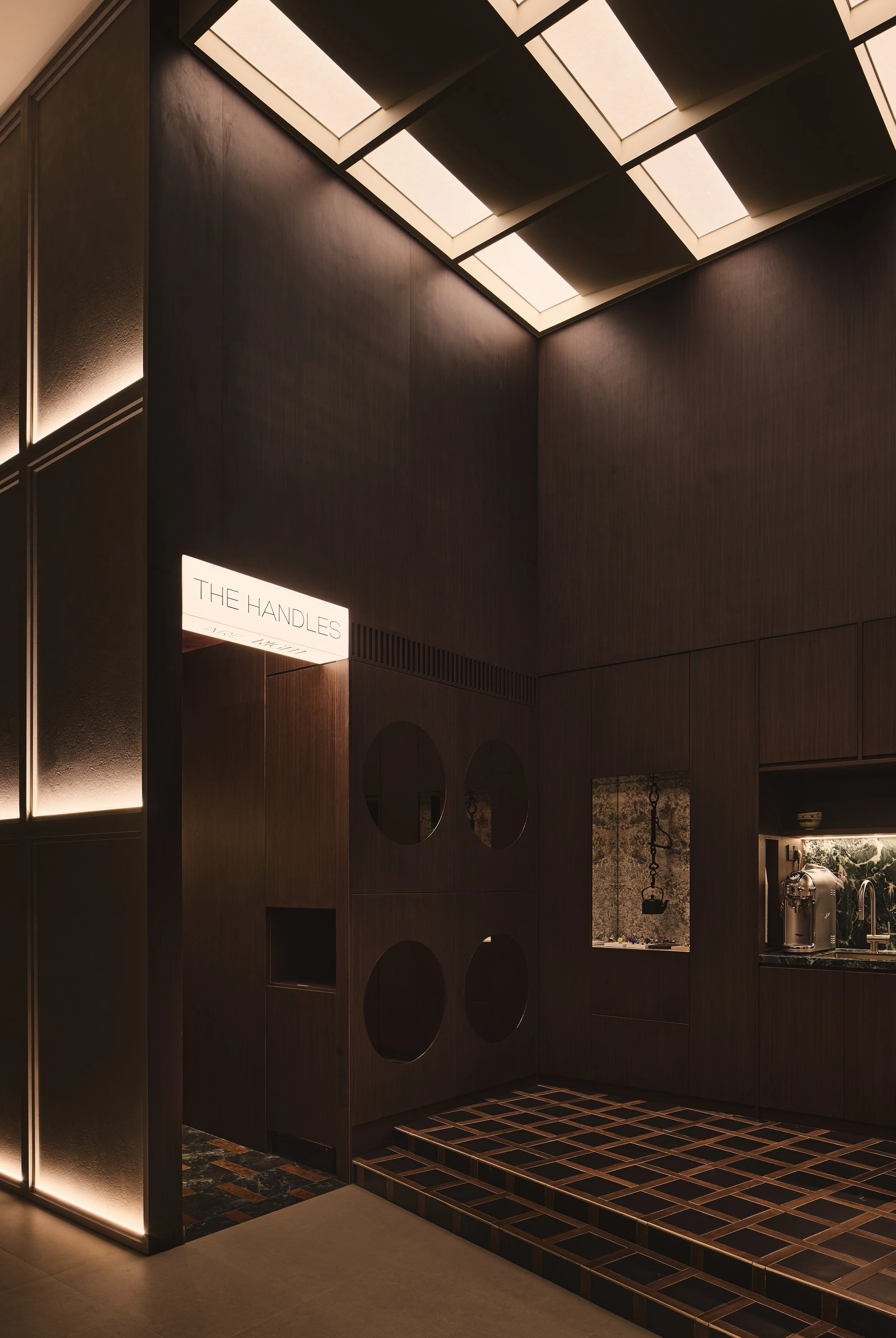 ofthebox showroom 2 20.jpg
