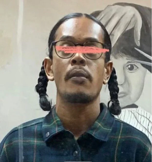 Boon is a Graffiti/visual artist from Singapore who goes by the monicker &lsquo;BAKED&rsquo;. He started his exploration into the medium of spray paint in 2012. He went to paint his first piece in &lsquo;Meeting Of Styles&rsquo; in KL in 2016, and ha