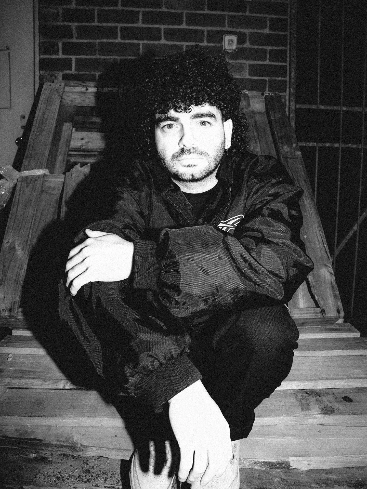 Guerns FRIDAYS - Winter Series presents 
AIRWOLF PARADISE - 3HR SET! 27th June!

Airwolf Paradise has carved a niche within electronic dance music with distinctive and high-quality
creative output. Known for his energetic and uplifting palette, Airwo