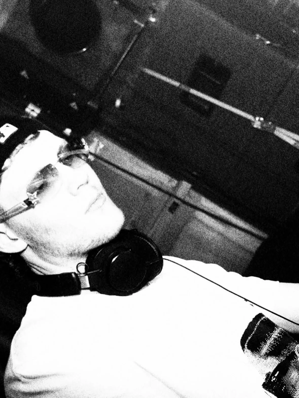 BOOTYBALL IX - SINGLE LAUNCH!  OFFICIAL remix of DJ  Slugo @djslugomusic classic ghetto track: &ldquo;WOULDN&rsquo;T YOU LIKE TO BE A HO TOO&rdquo; by BOOTYBALL resident and co-chef TOMMY CRAIG! @djtommycraig 

Taking the infamous vocal heard in club