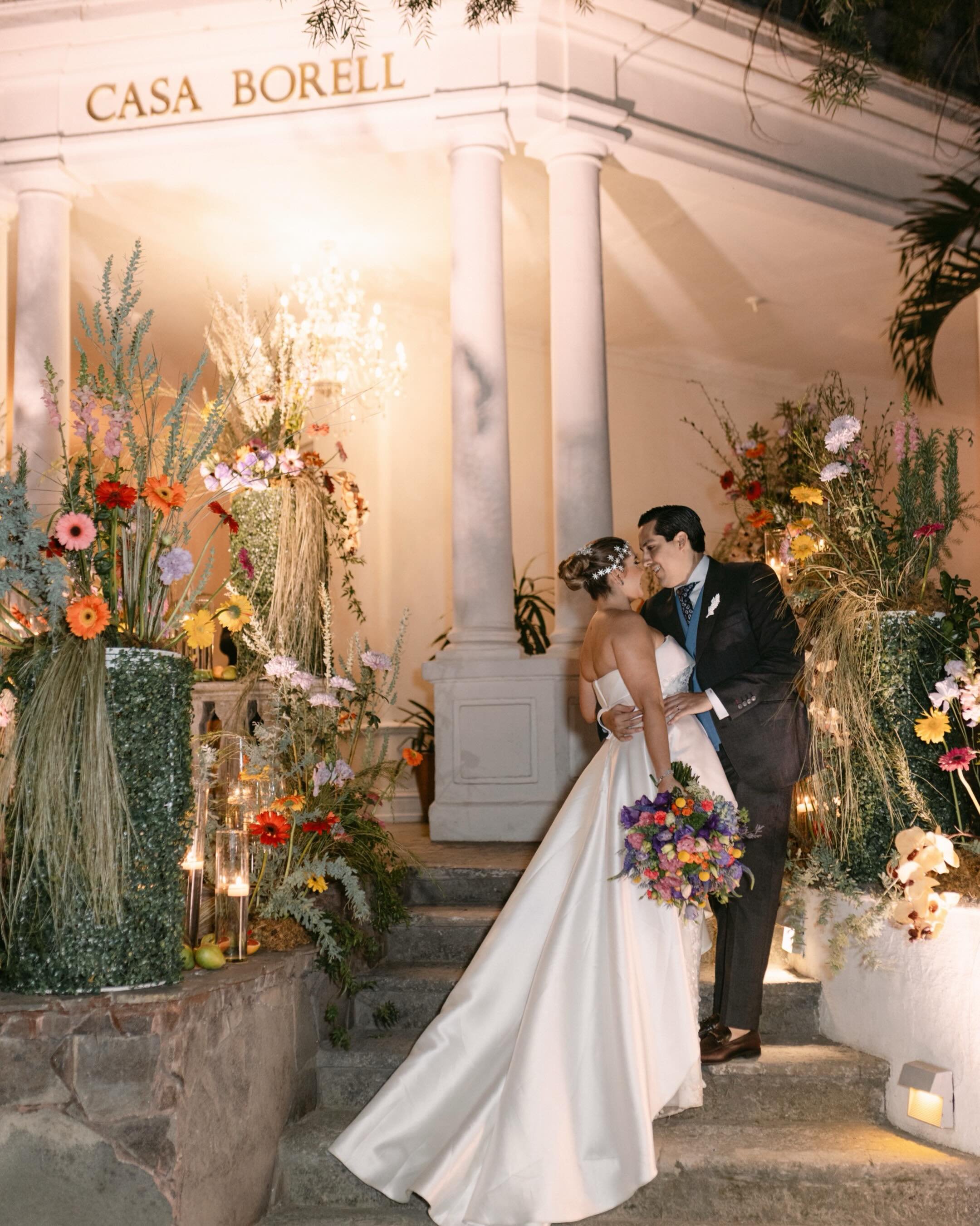 Olga + Angel 
- boda civil. 
📍 @casa_borell 
.
.
.
.
.
#yfphotography #wedding #couple #love #amor
