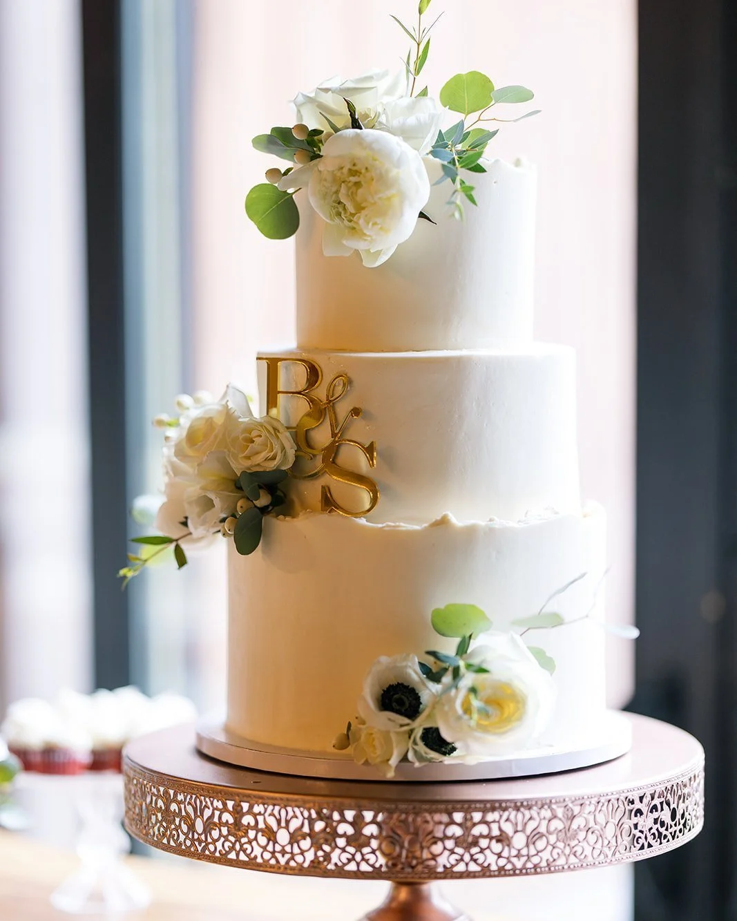 β¨ A January Wedding to Remember! β¨
Looking back at this beautiful January wedding - Brittany and Scott tied the knot in the sweetest way possible — surrounded by loving family, lifelong friends, and their adorable pup Maverick in our cozy chap