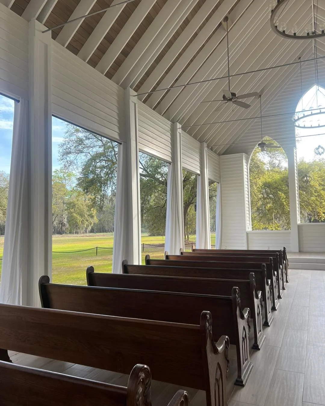 What a beautiful day to celebrate a beautiful love!β¨
••
Stay tuned all day for what’s in store for todays wedding.ππ¦β¨