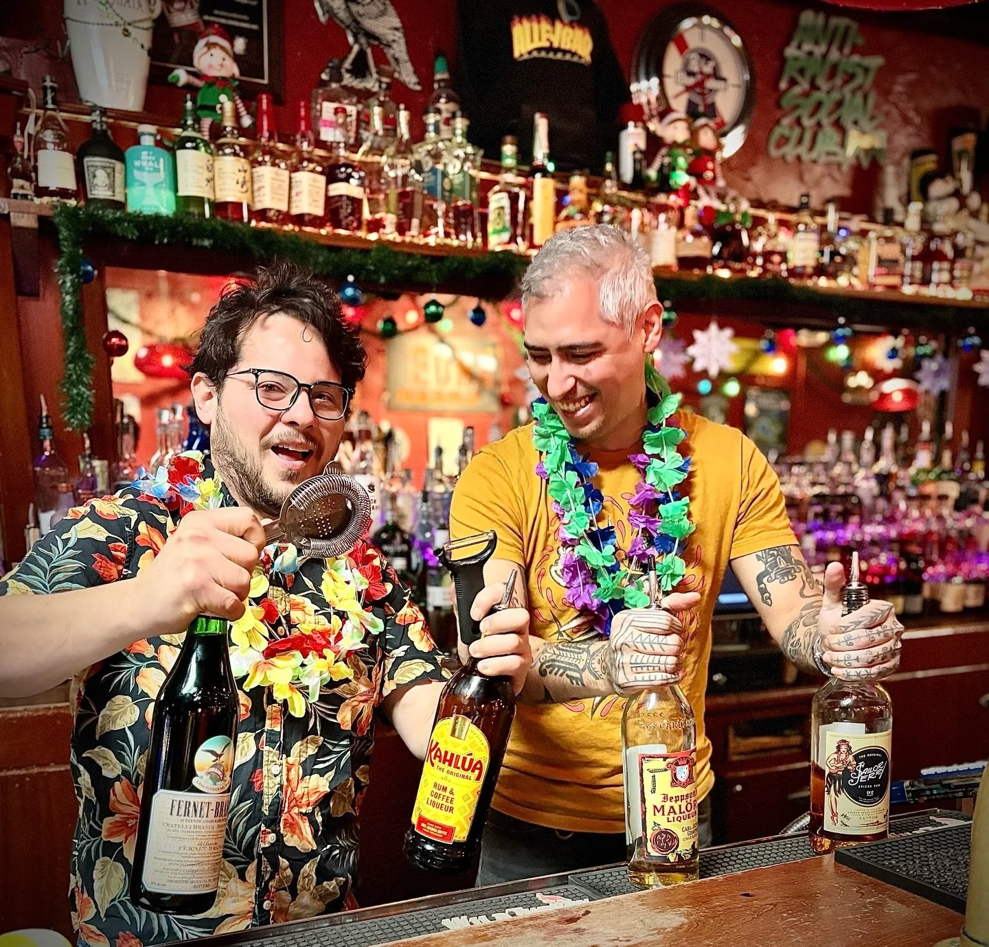 Next up in our bartender takeover series: Kevin Ganser and Leo Rivera Negron, not Negroni! 🤩 These two amazing bartenders from The Last Word will take you away to an island oasis as we start TIKI WEEK at Alley Bar on January 27th 🏝️Come look at the