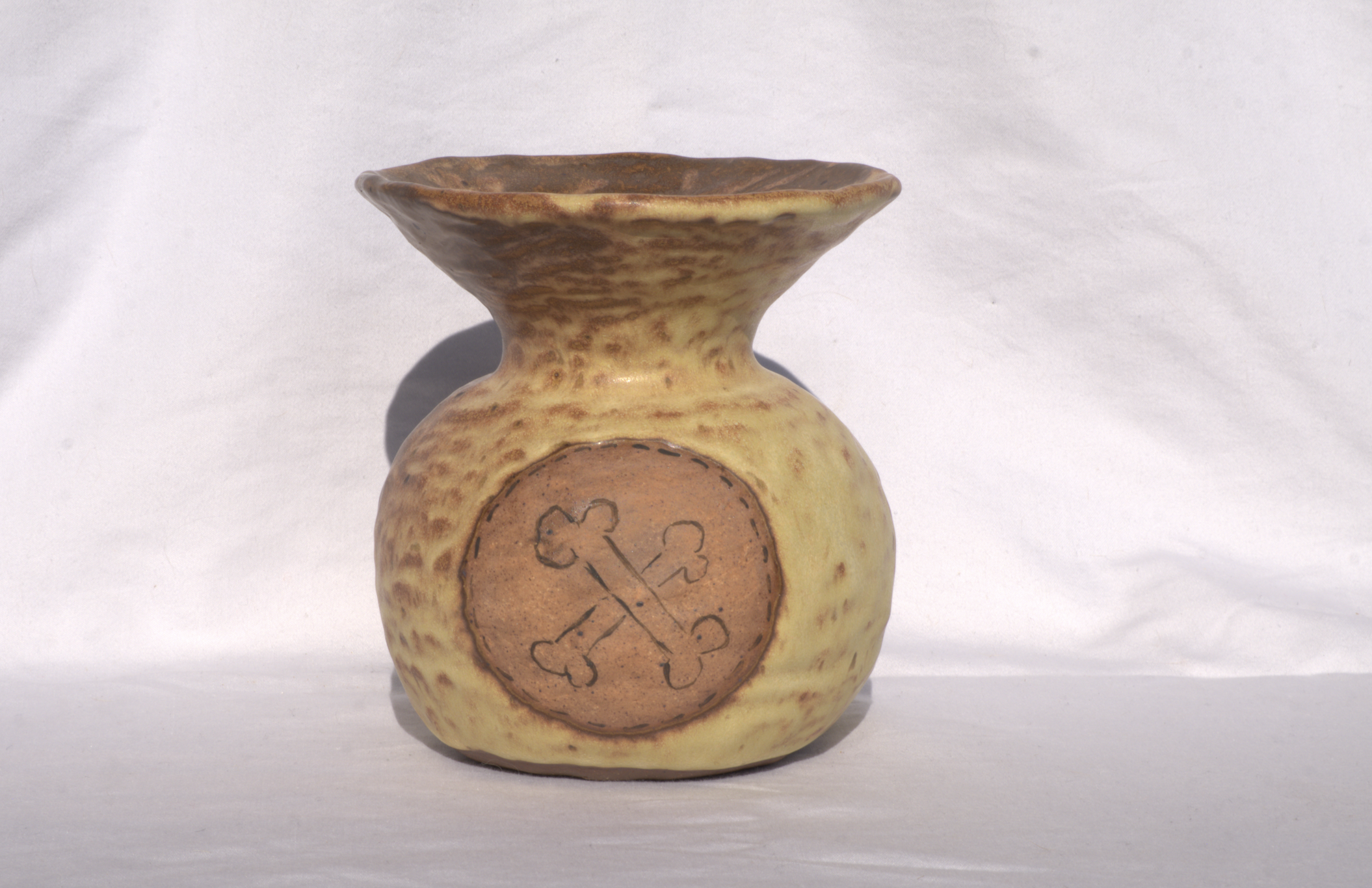 Crossbones Vase