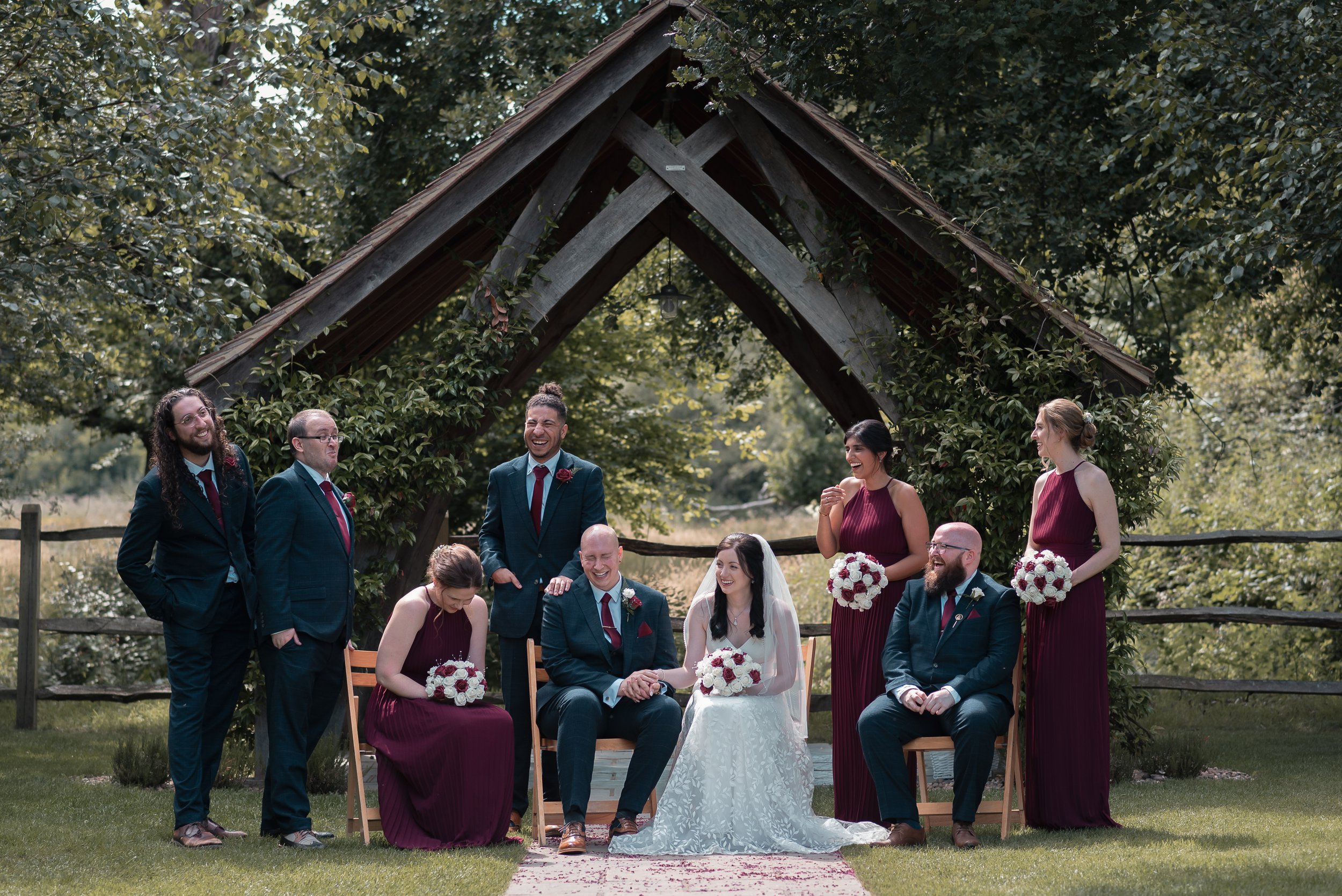 millbridge-court-farnham-wedding-portraits-25.jpg