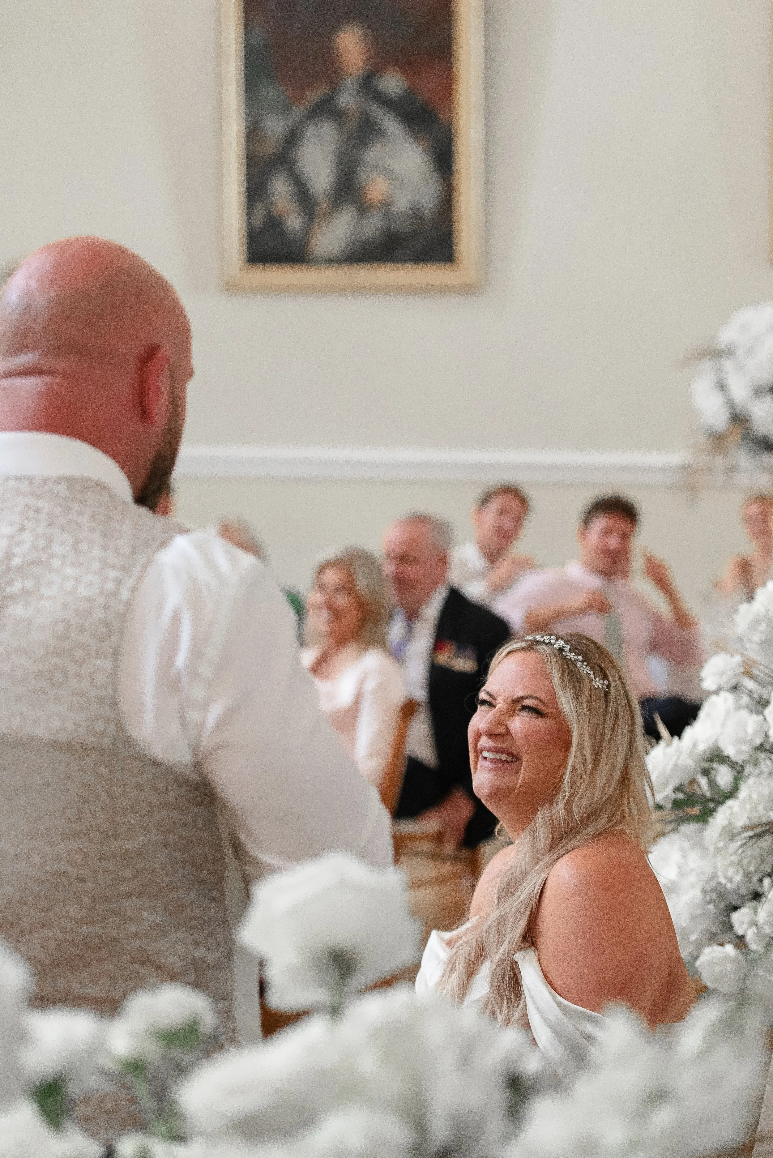 farnham-castle-farnham-wedding-portraits-34.jpg