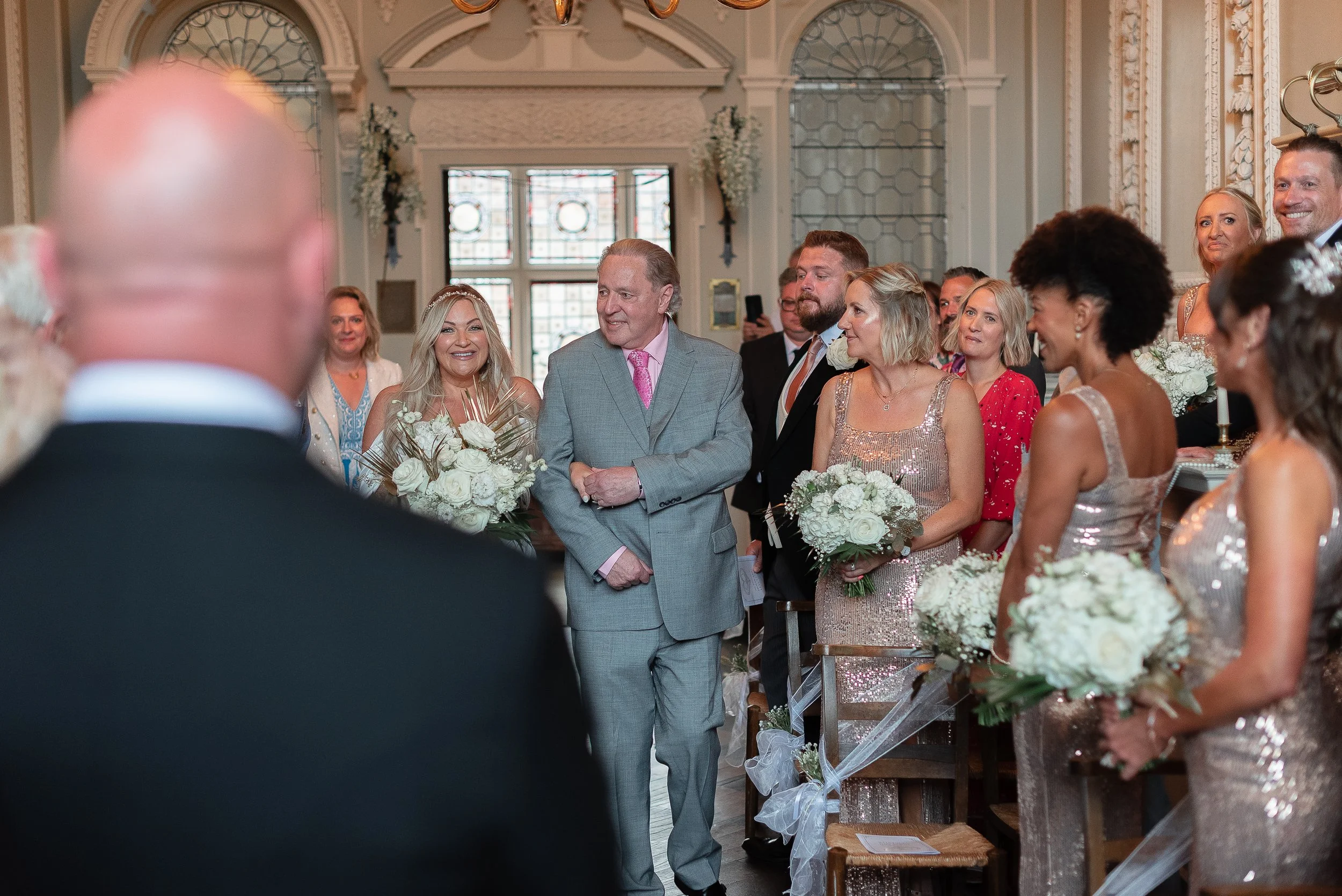farnham-castle-farnham-wedding-portraits-11.jpg