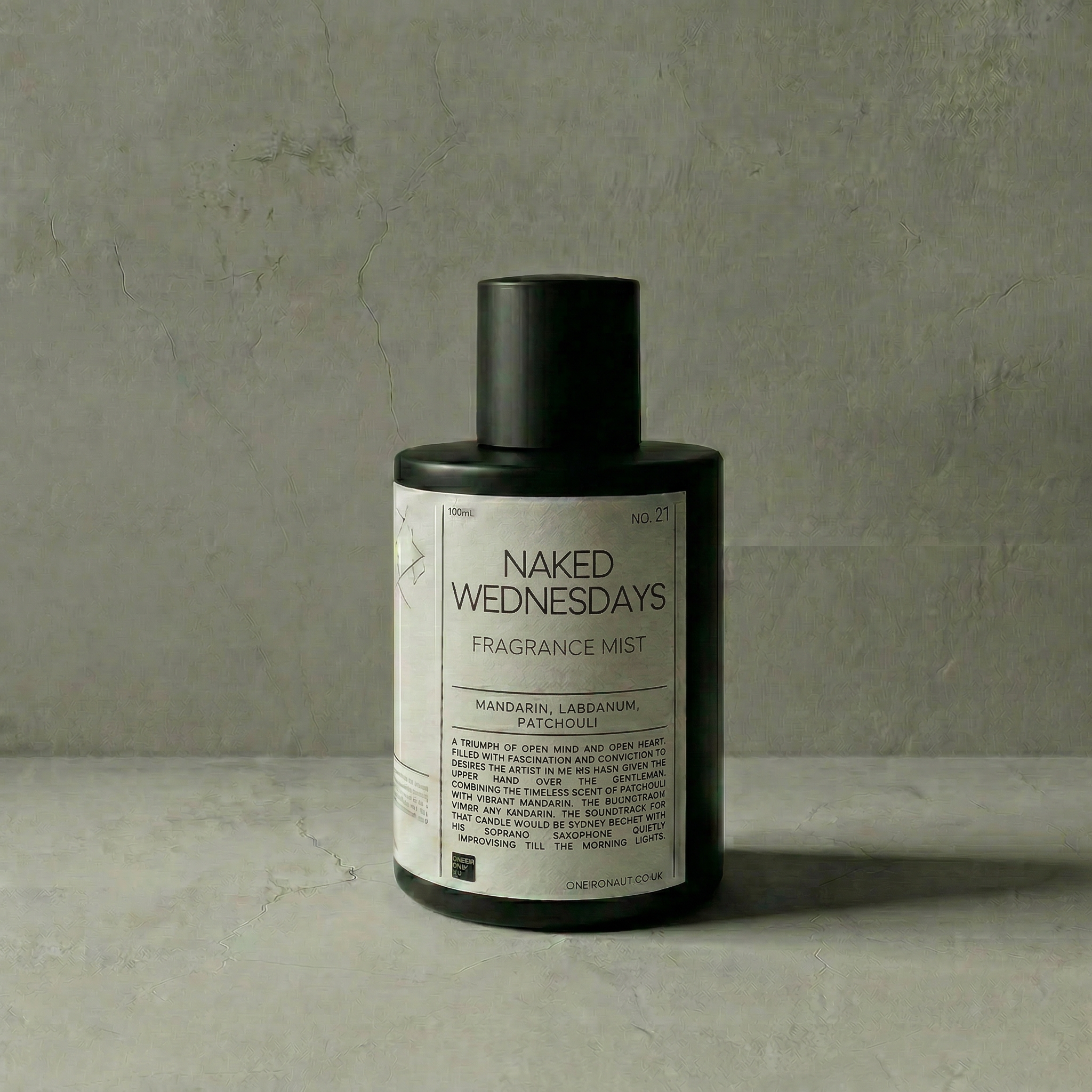 NAKED WEDNESDAYS no21  mist