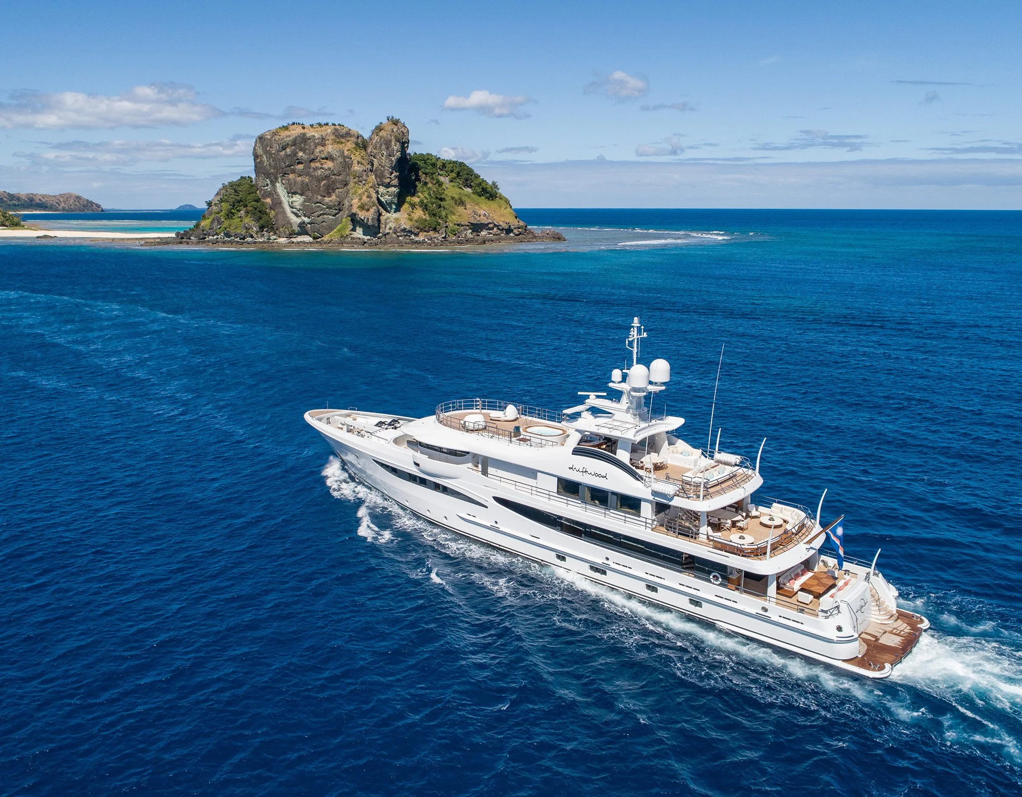 WHY THE USA IS DRIVING THE SUPERYACHT MARKET