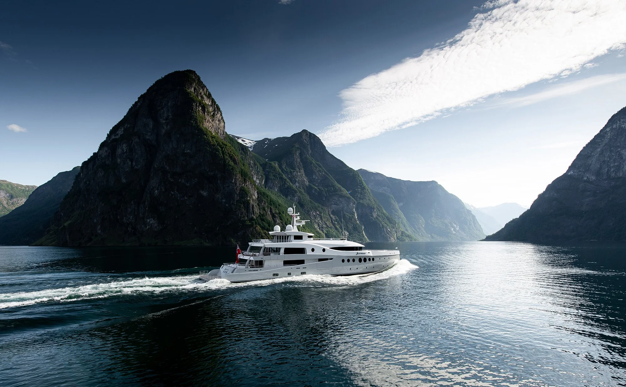 WHY CHRISTIE YACHTS?