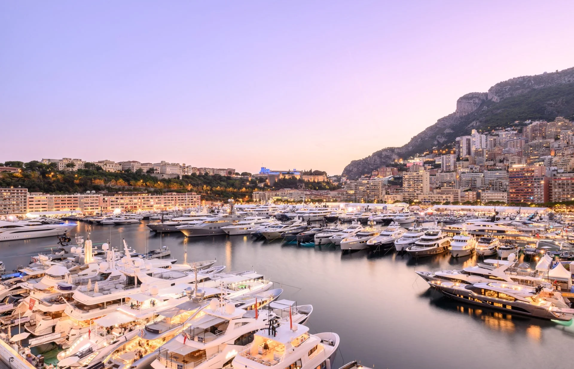 TIPS FOR BUYERS AND SELLERS IN THE SUPERYACHT MARKET