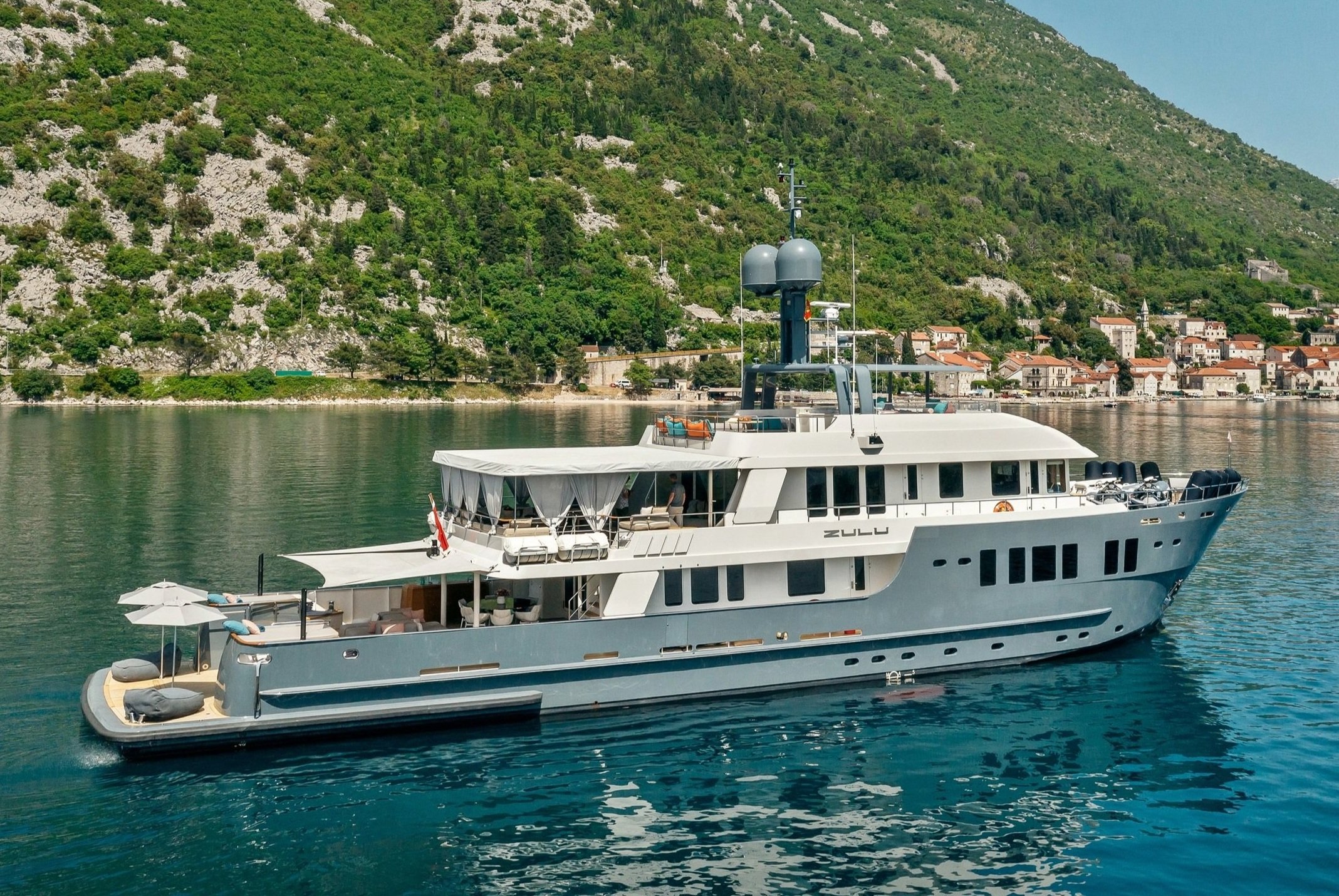 ZULU • 36m • INACE • 10 GUESTS • EUR 115,000 P/W