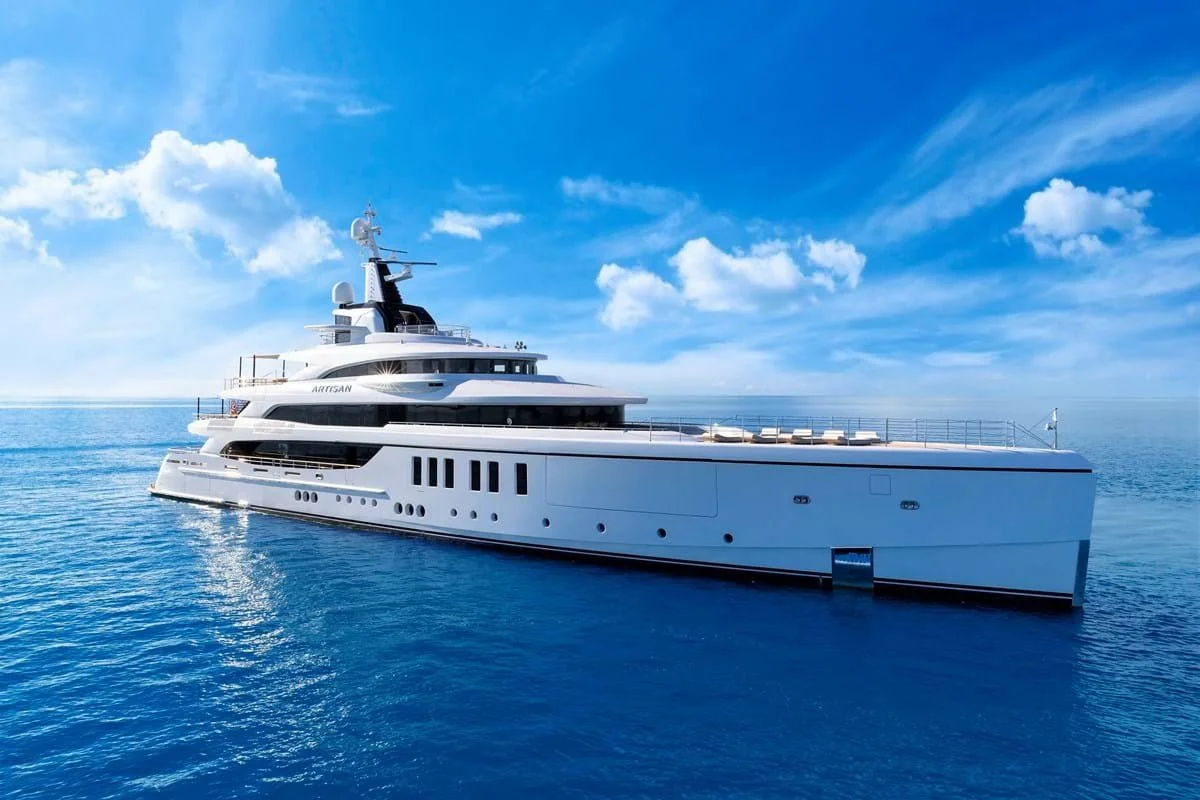 ARTISAN •  63m  •  BENETTI  •  EUR 59,750,000