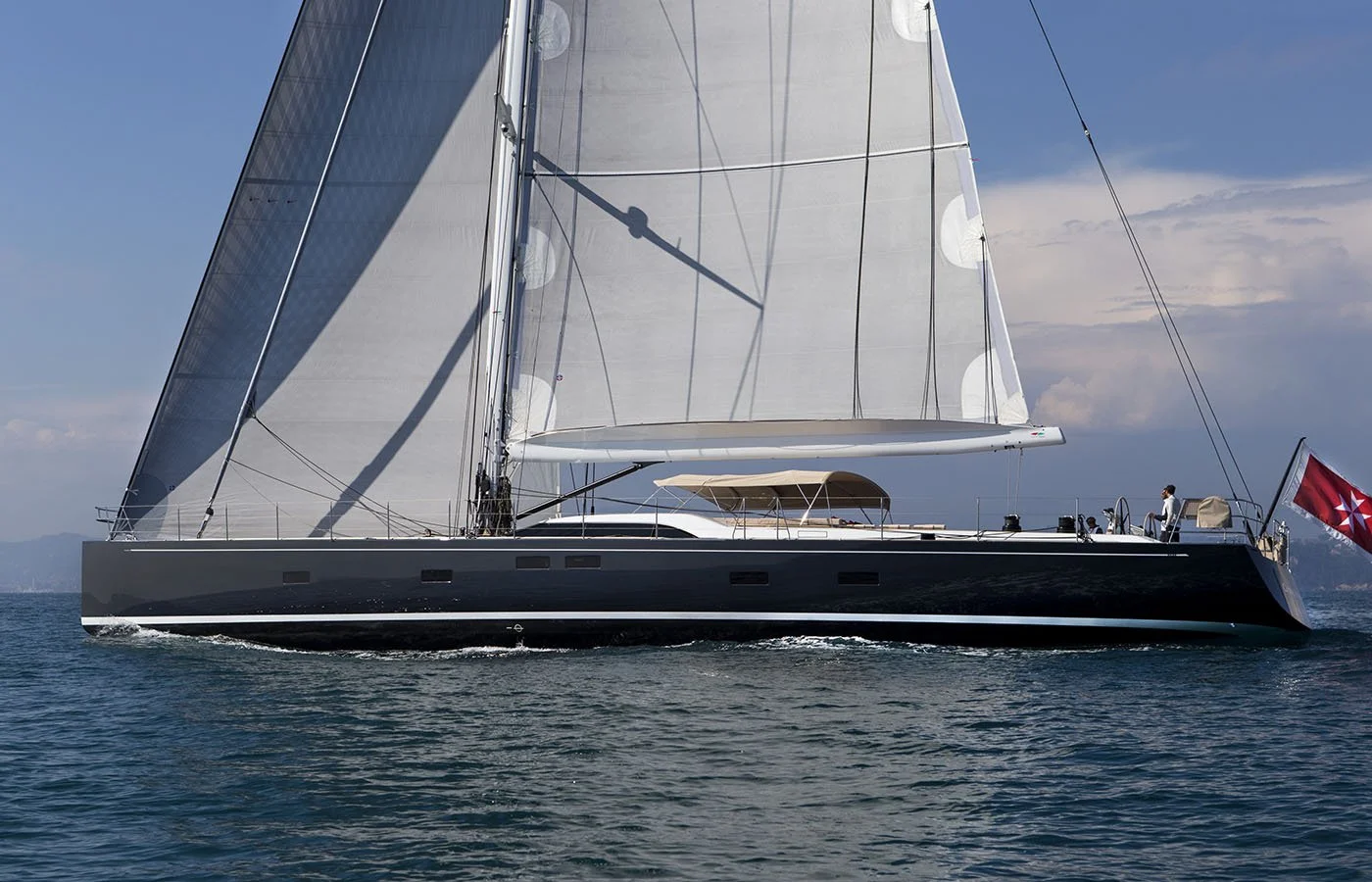 CROSSBOW • 32m • SOUTHERN WIND •  8 GUESTS • EUR 72,000 P/W