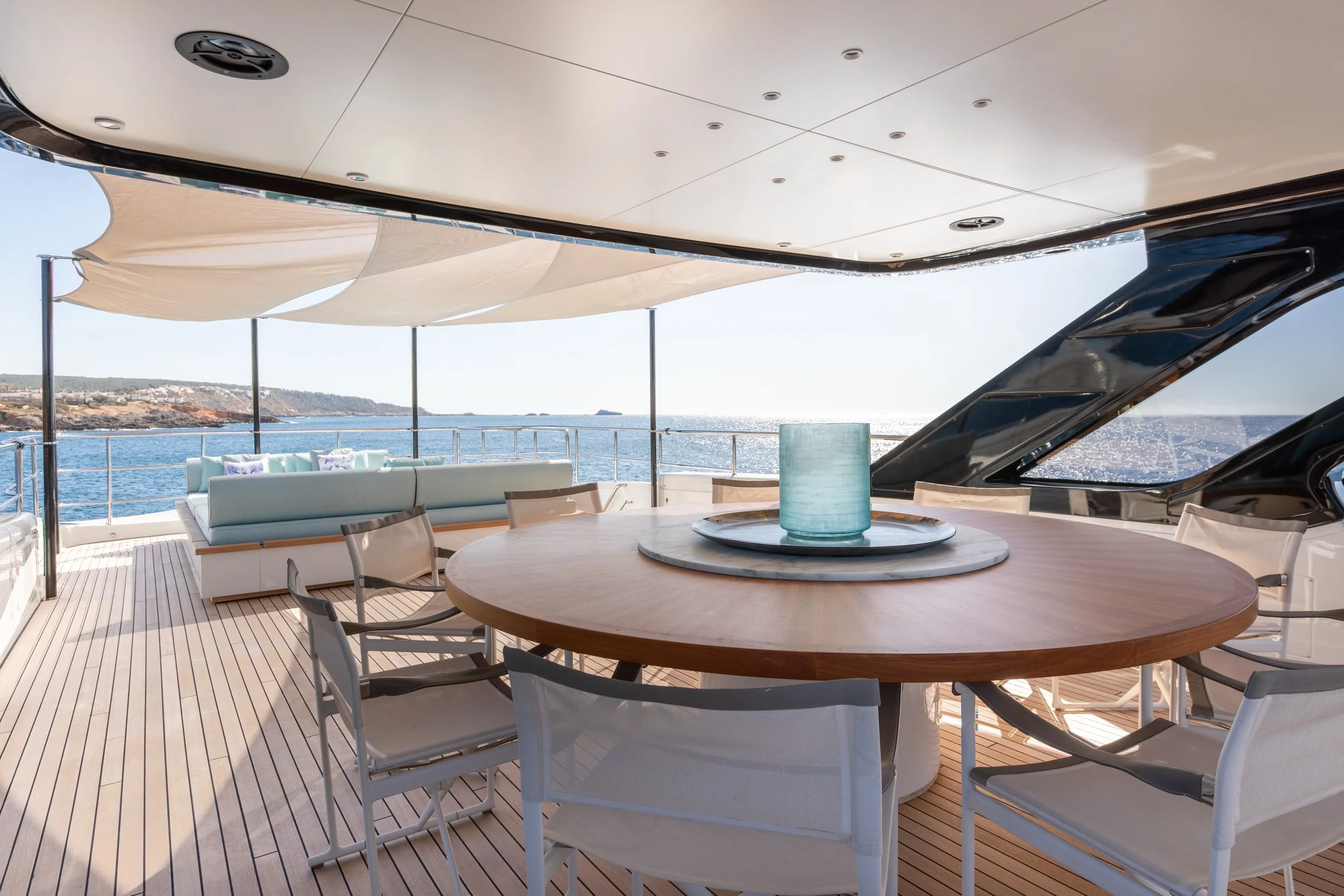 Benetti Motopanfilo for sale 18.jpg