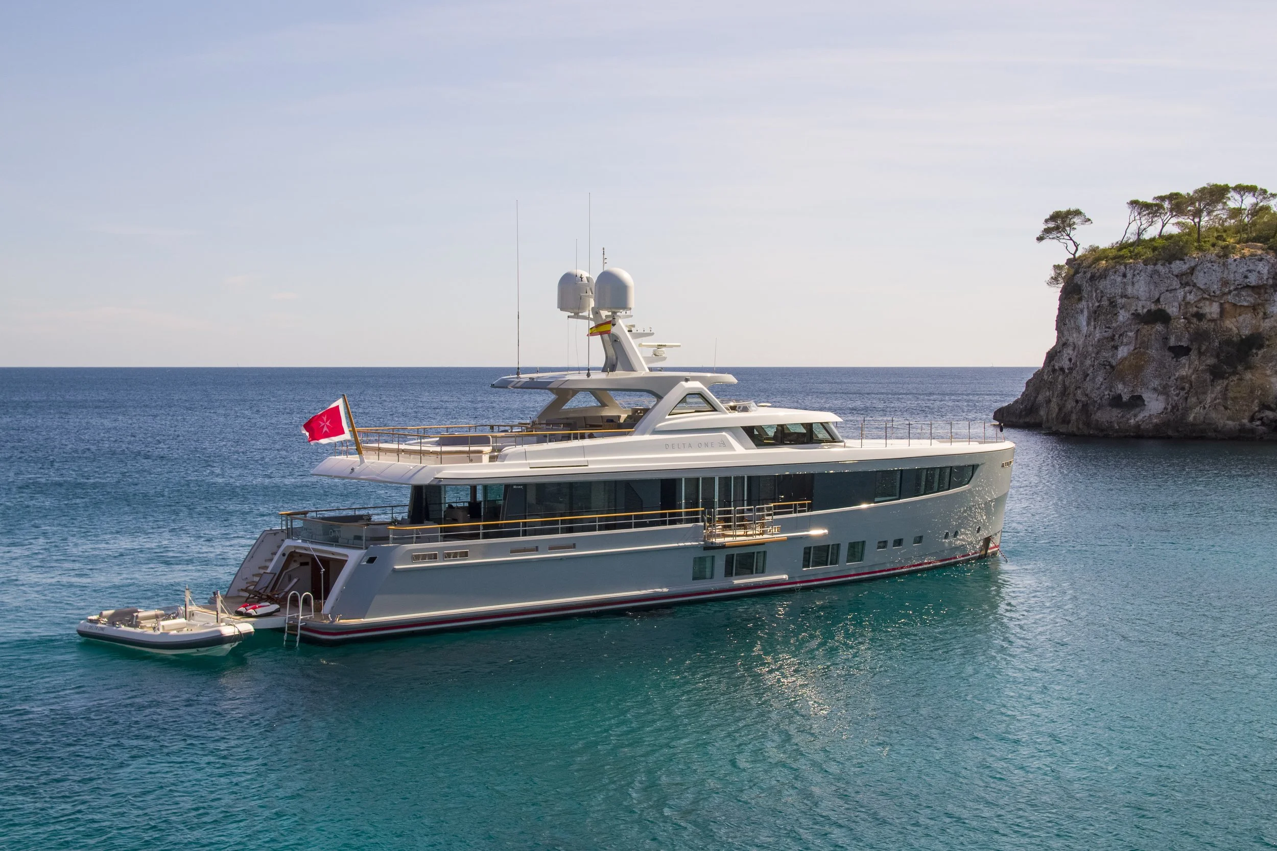 Delta One © YachtShot H029.jpg