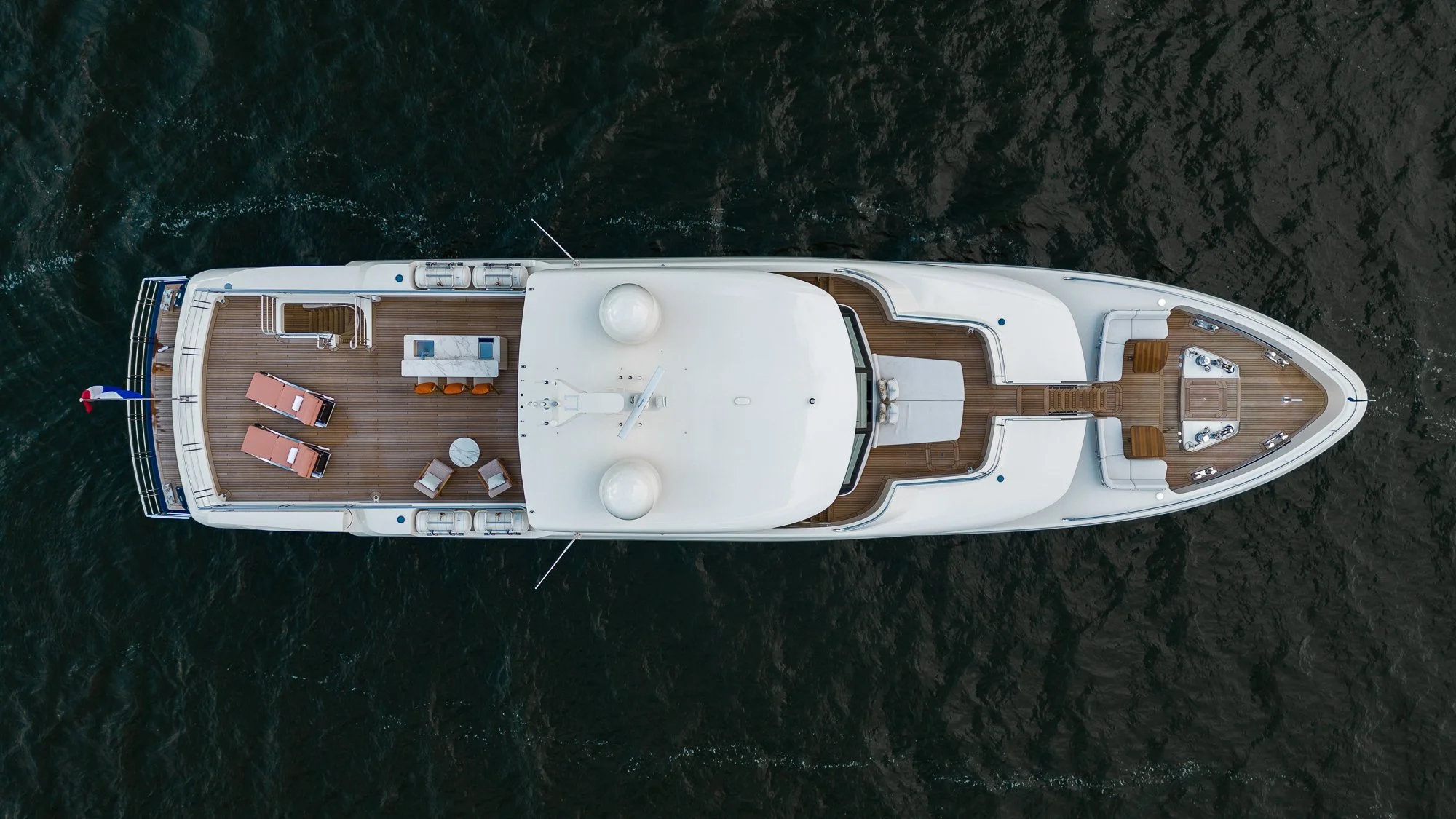 YN202 Moonen 110 Mustique - Exterior overview (1).jpg