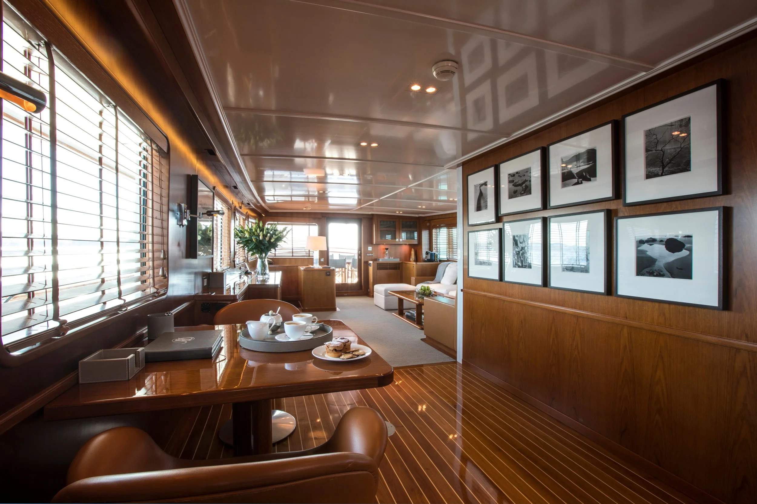 Heavenly Daze © YachtShot H168.JPG