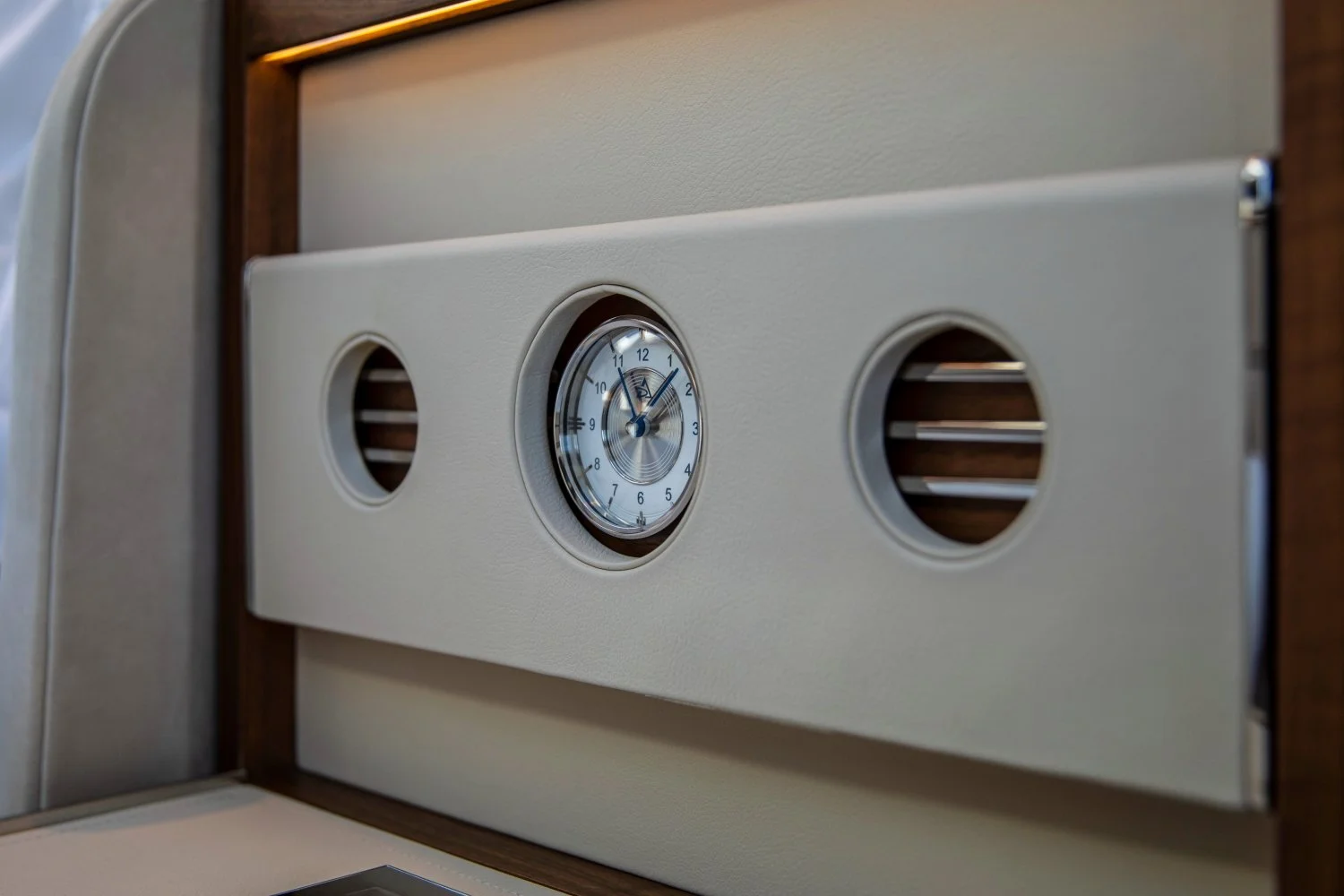 Delta One © YachtShot X058.JPG