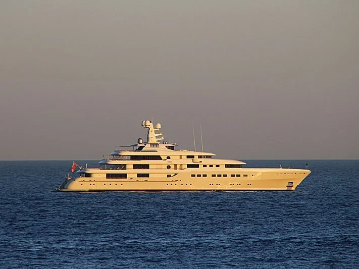 GRACE • Abeking & Rasmussen • 82m • Showboats Design Awards 2015 Winner