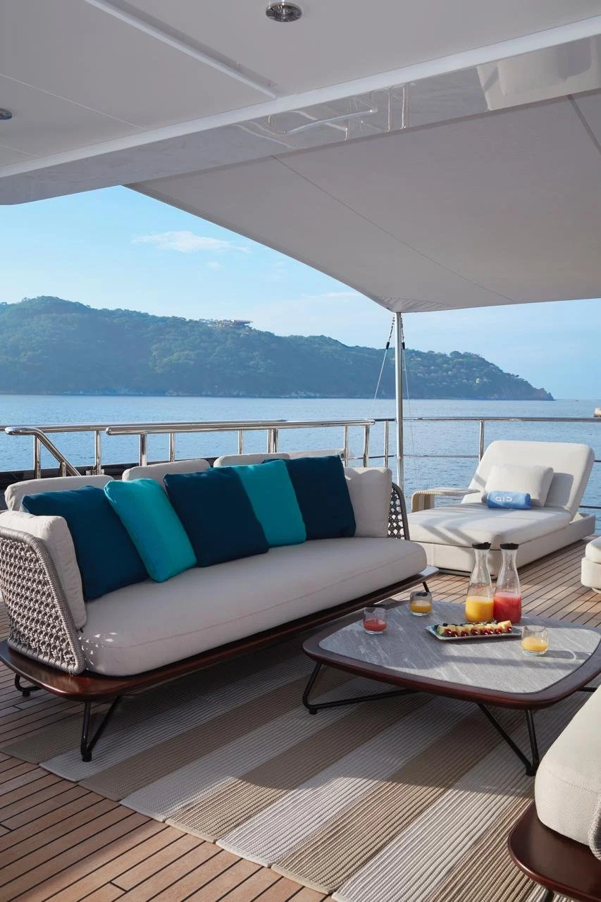 PHOTO-2024-11-11-23-43-50 2.jpg