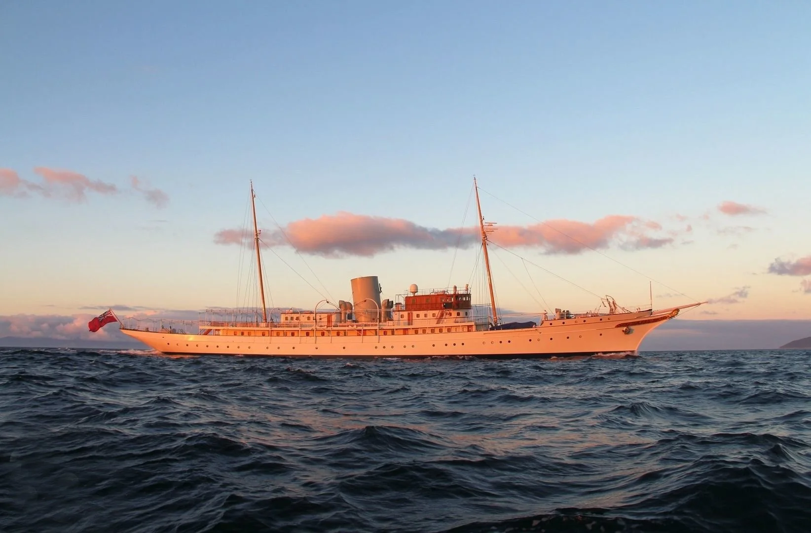 NAHLIN • John Brown • 91m • FULL REBUILD