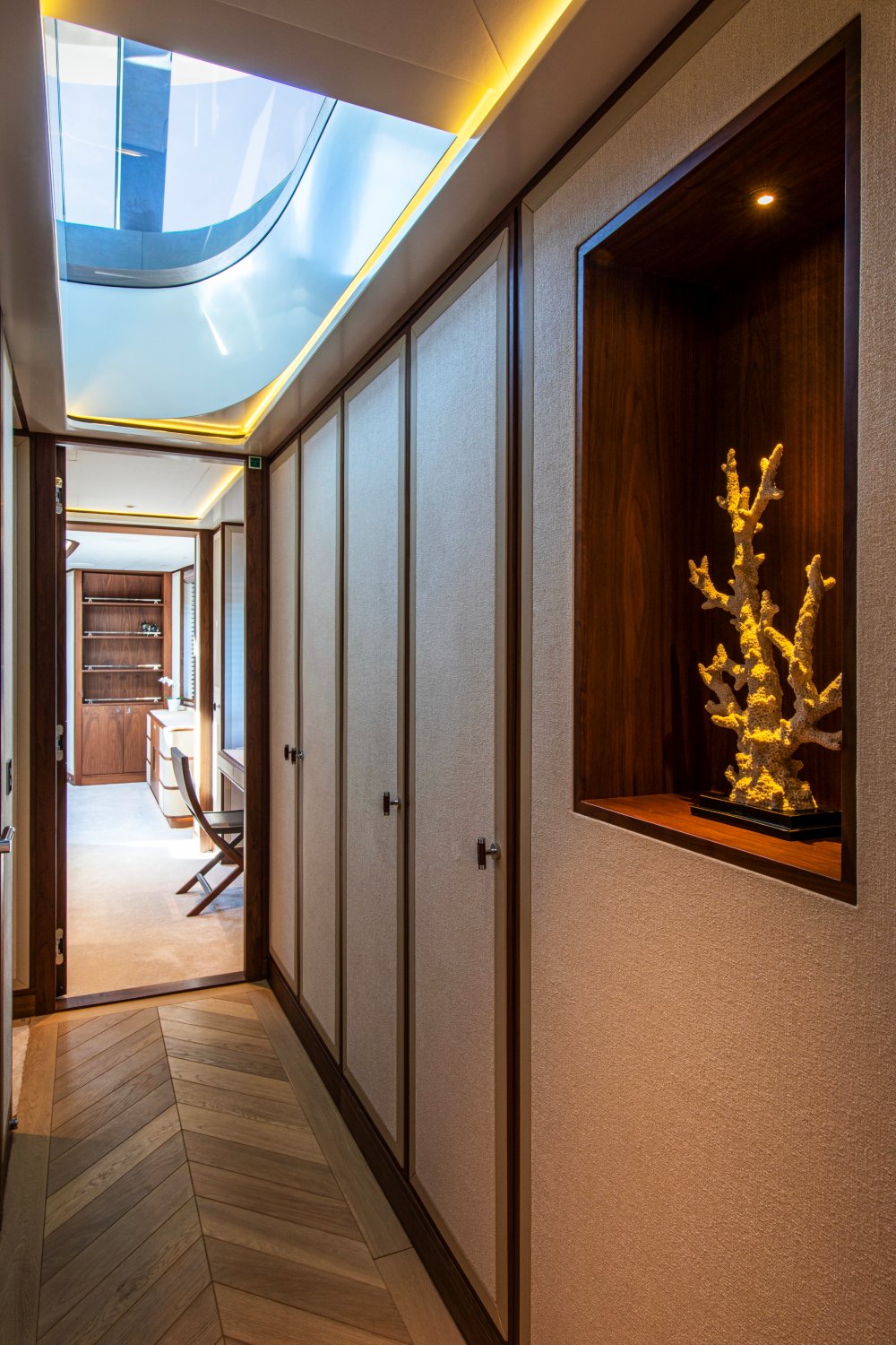 Delta One © YachtShot X052.JPG