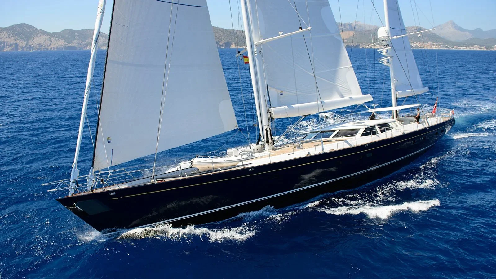 ANTARES  •  Royal Huisman  •  40m