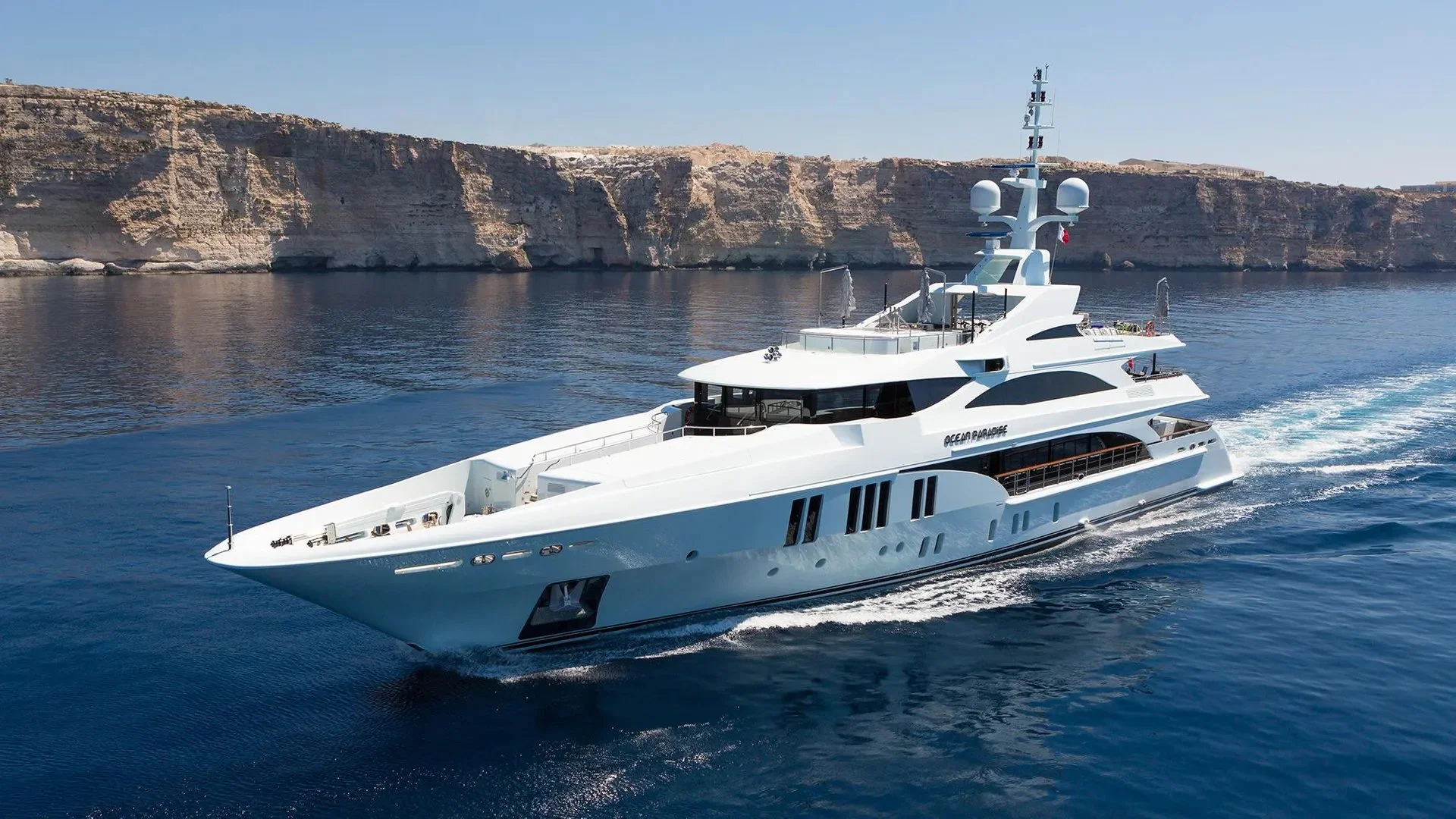 OCEAN PARADISE  •  Benetti  •  50m