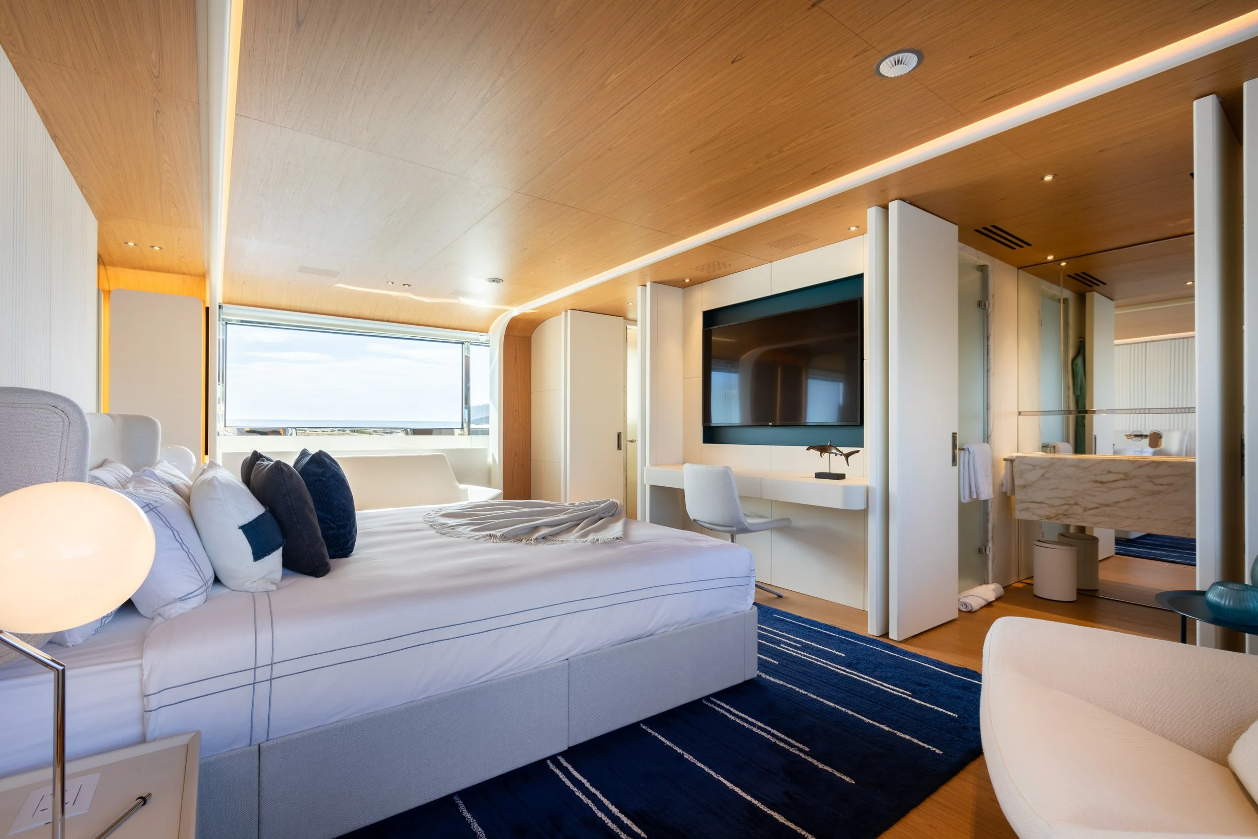 Benetti Motopanfilo for sale 8.jpg