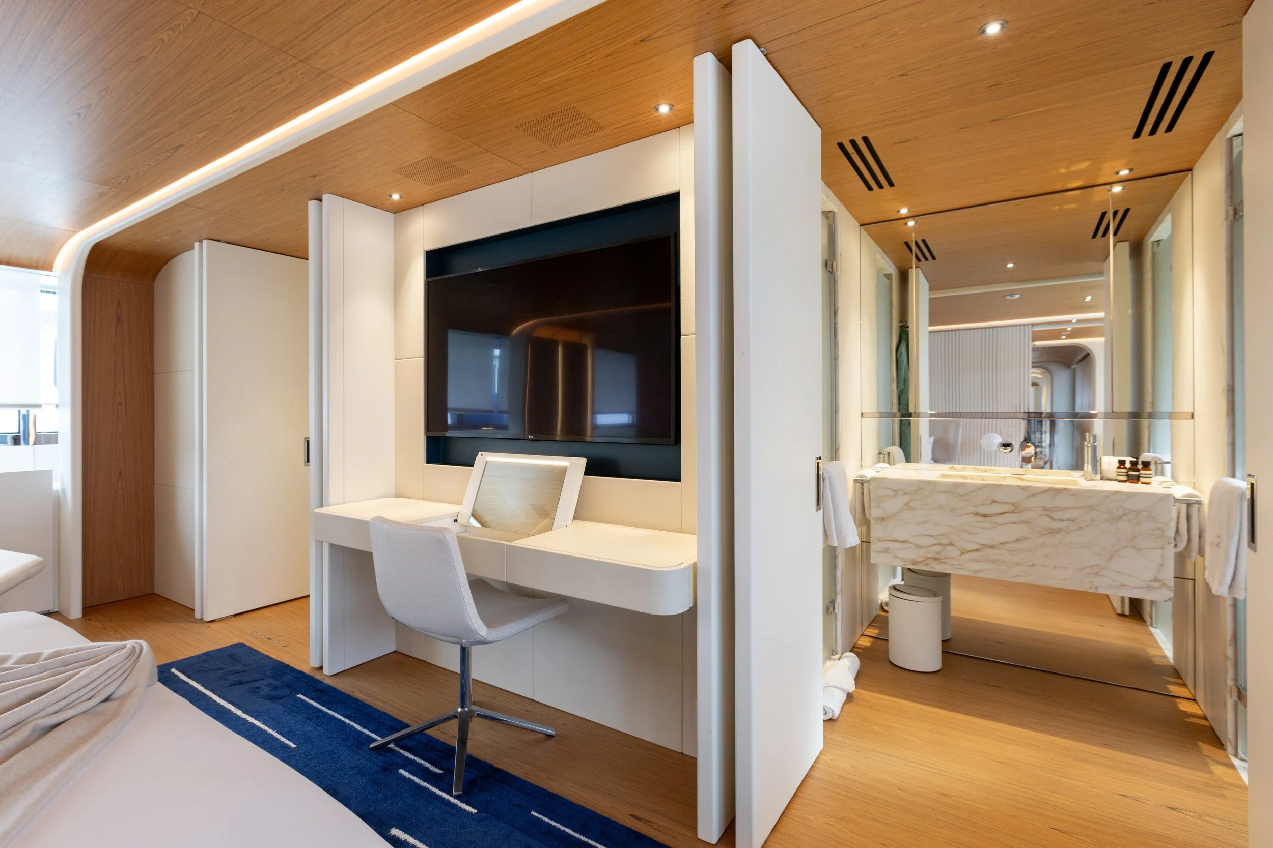 Benetti Motopanfilo for sale 9.jpg