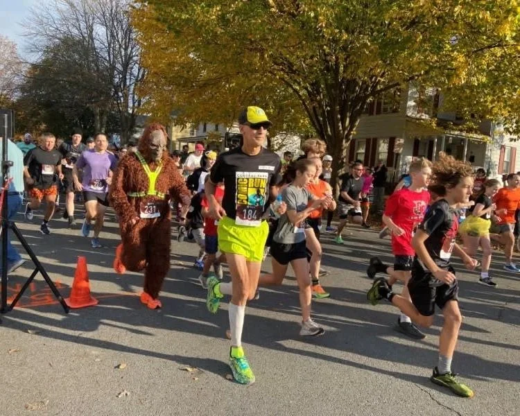 Runners in Glens Falls Halloween Goblin Gallop 5k