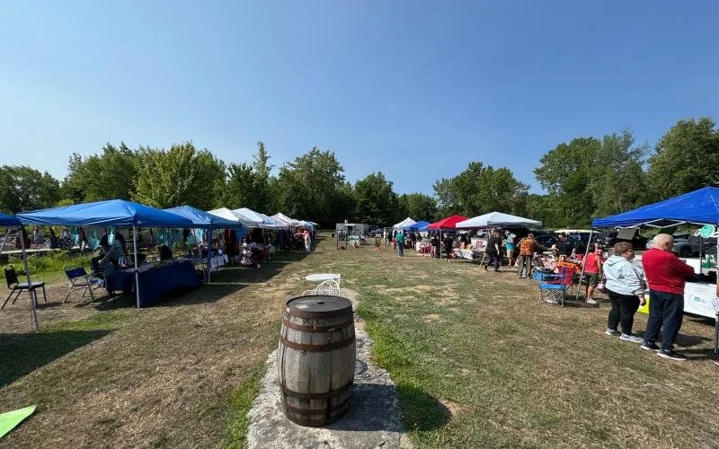 Food and craft vendors at Bridgeview Harbour Marina for Champ Day.