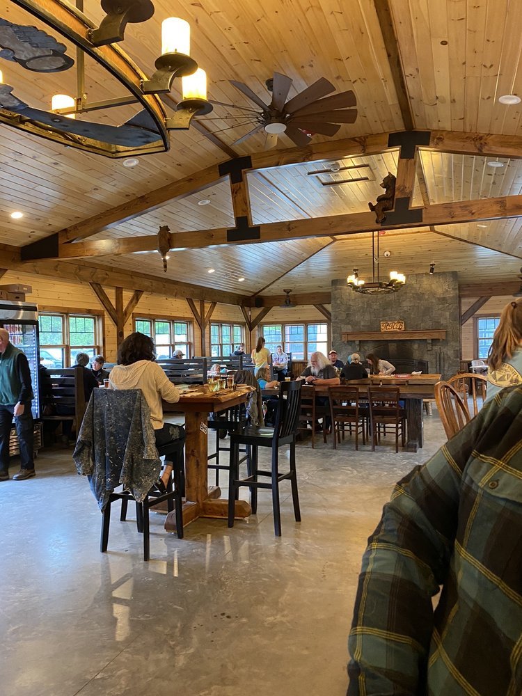 Eat-Brewery-Tupper-Lake-Raquette-River-Brewing-beer-hall4.jpeg