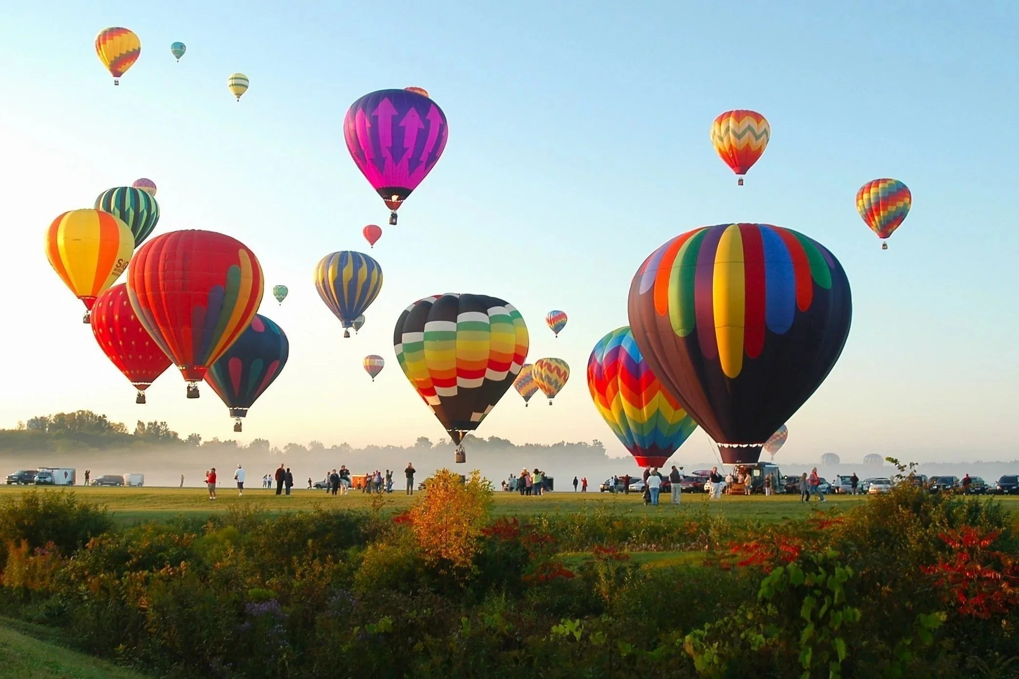 Up, Up and Away in the Fall Sky: The Must-See 2025 Adirondack Balloon Festival
