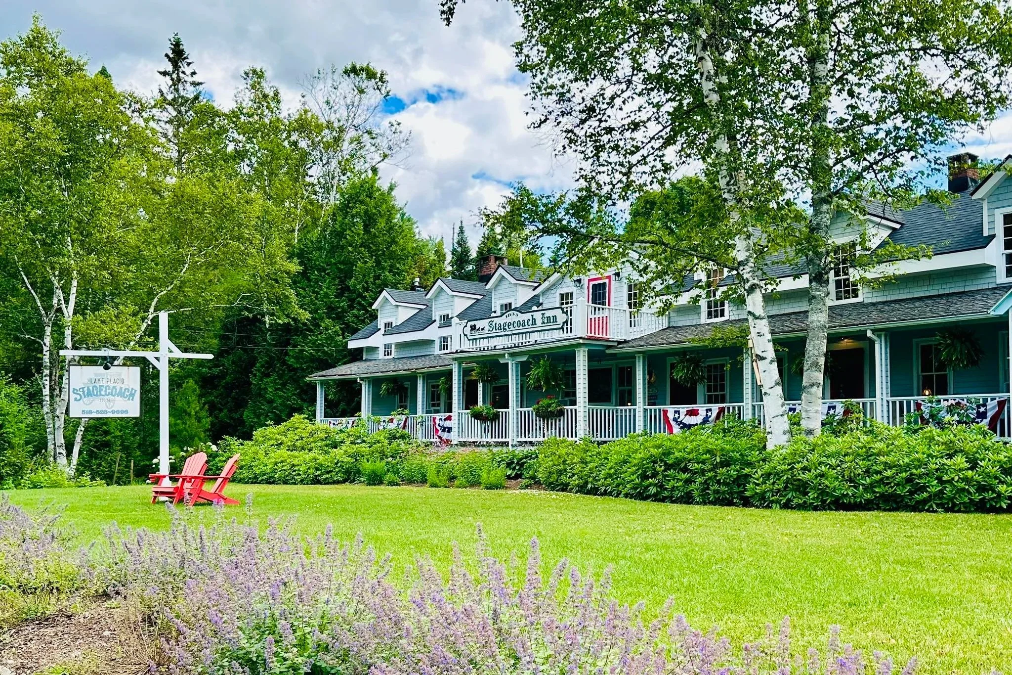 Old-World Charm, New-School Comfort: Why the Stagecoach Inn is a Lake Placid Gem
