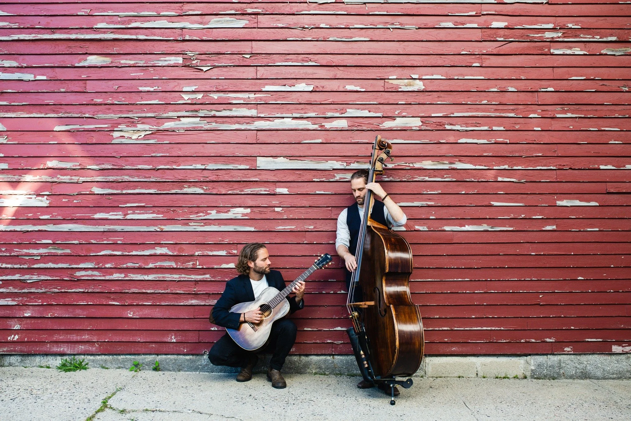 Musical performers the clements brothers.