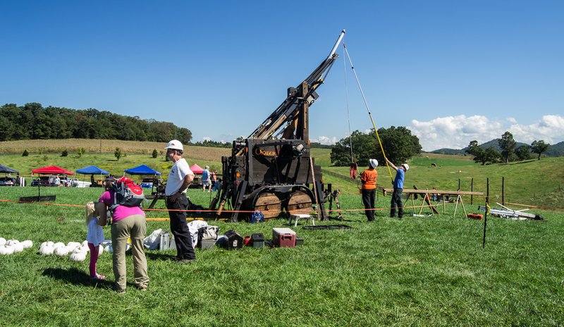 Catapult used in pumpkin chunkin