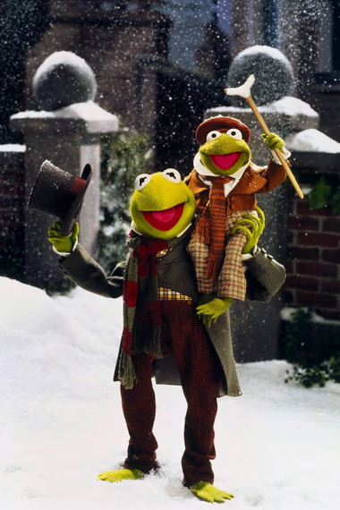 Kermit and Robin the Frog in The Muppet Christmas Carol at Tannery Pond Center