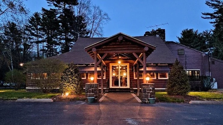 Exterior of Lake George restaurant The Ridge Terrace