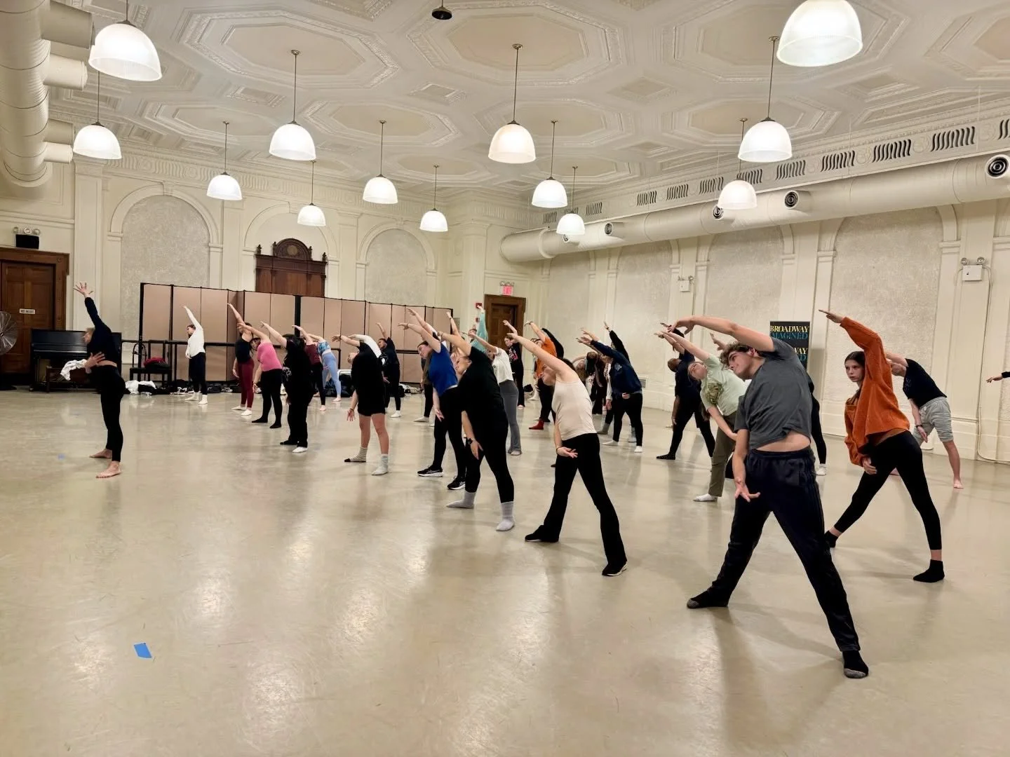 These students got to experience the fun and challenge of learning Broadway choreography! Industry pro @ericamansfieldny gave them the inside scoop on how professional dancers approach each step and movement.